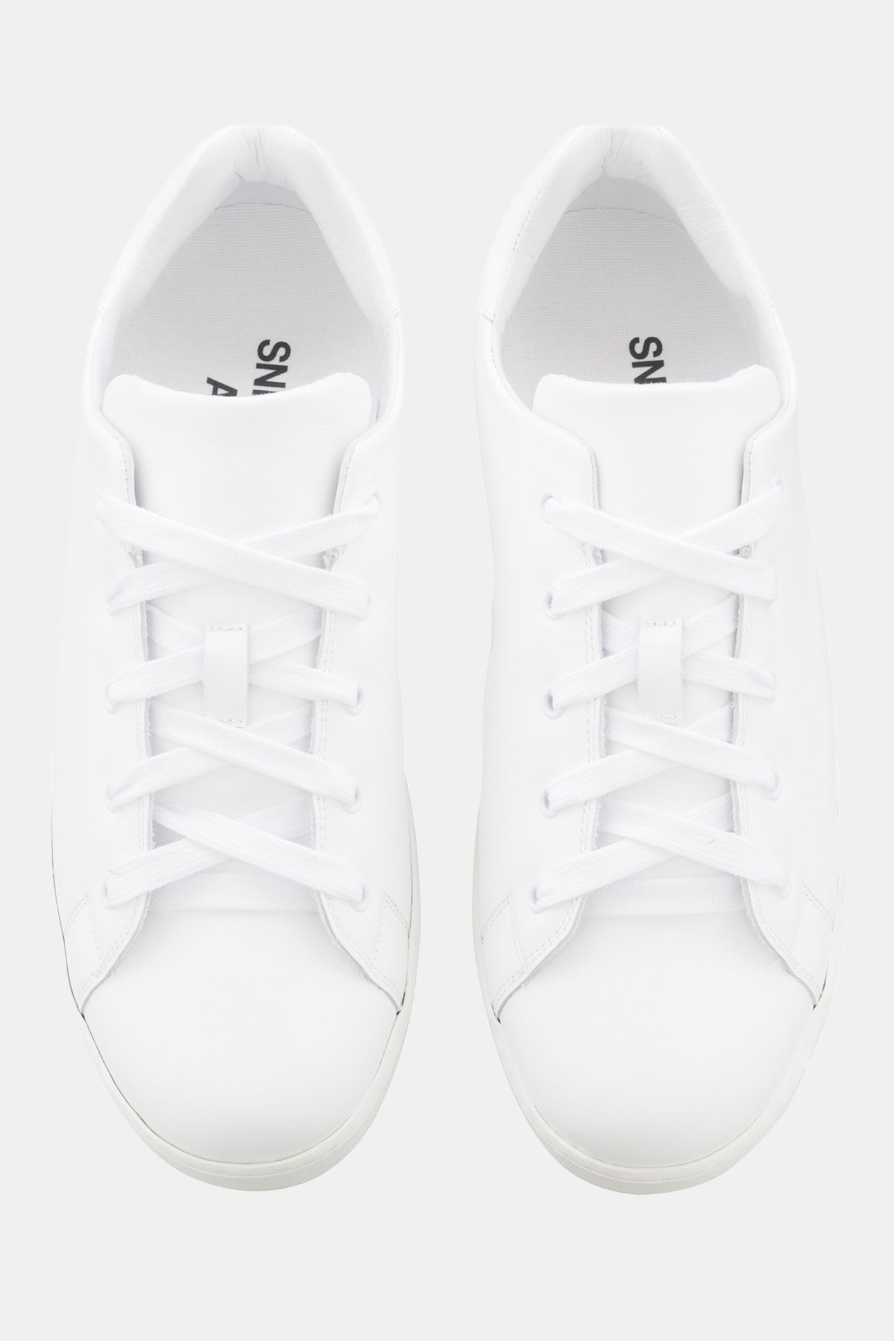 UNISEX HIDE WHITE 2