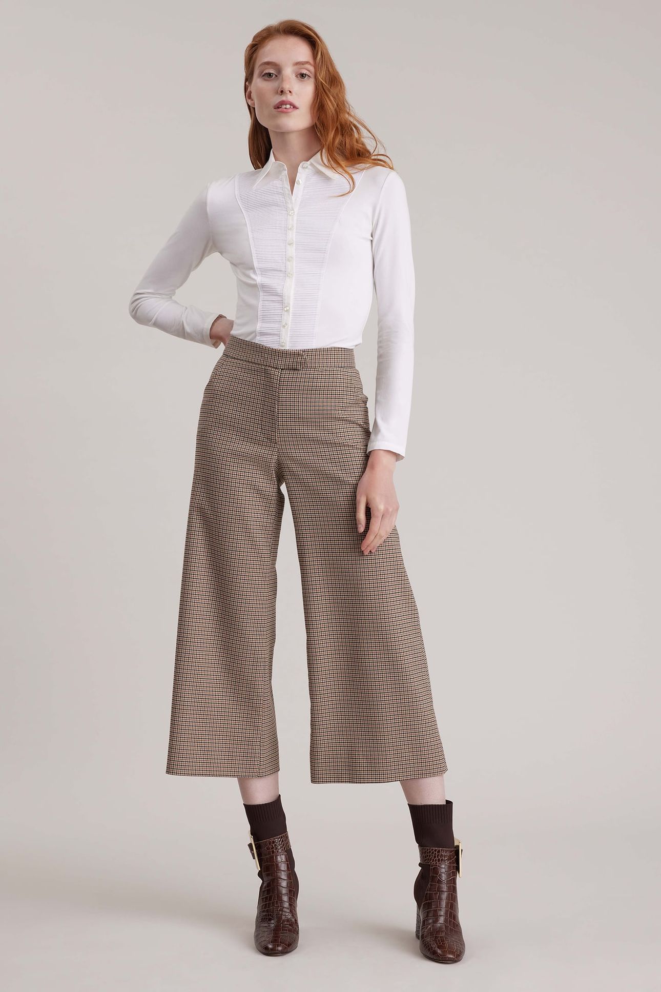 ECRIVAIN ALMOND TAN 3