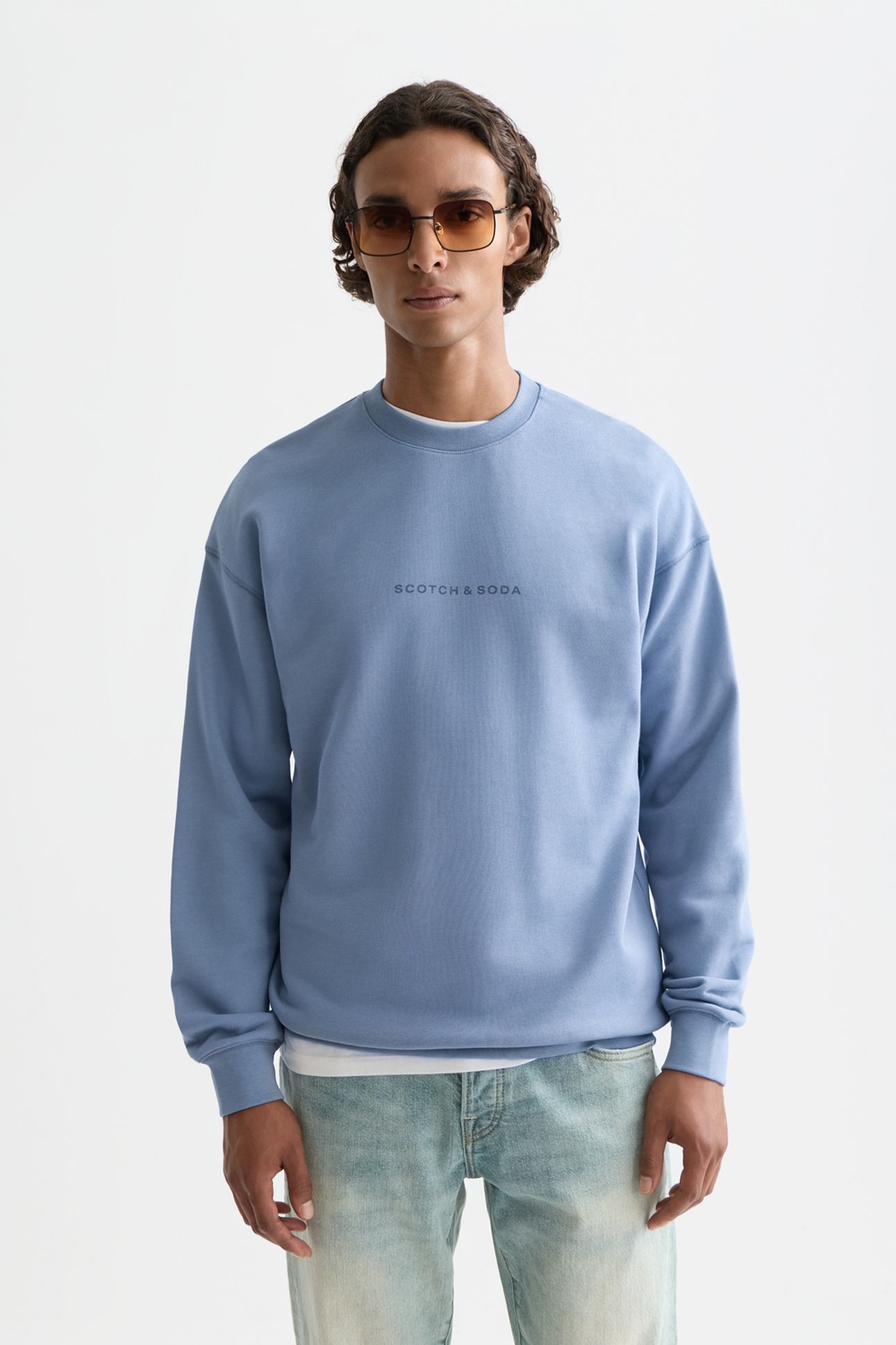 SEASONAL CORE FRONT CHEST LOGO RELAXED-FIT SWEATSHIRT NAVY 1