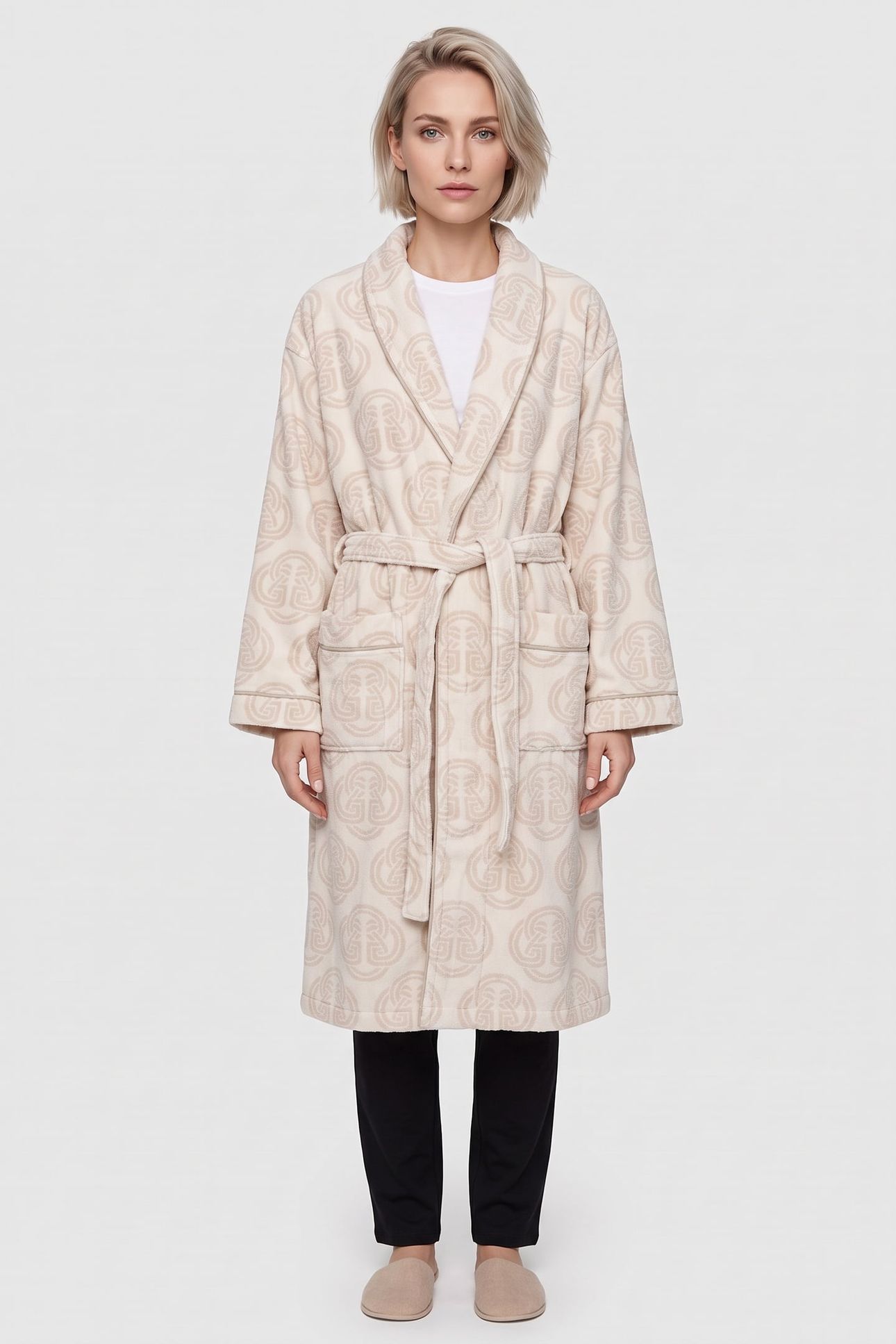 UNISEX MONOGRAM ROBE SUGAR WHITE 2