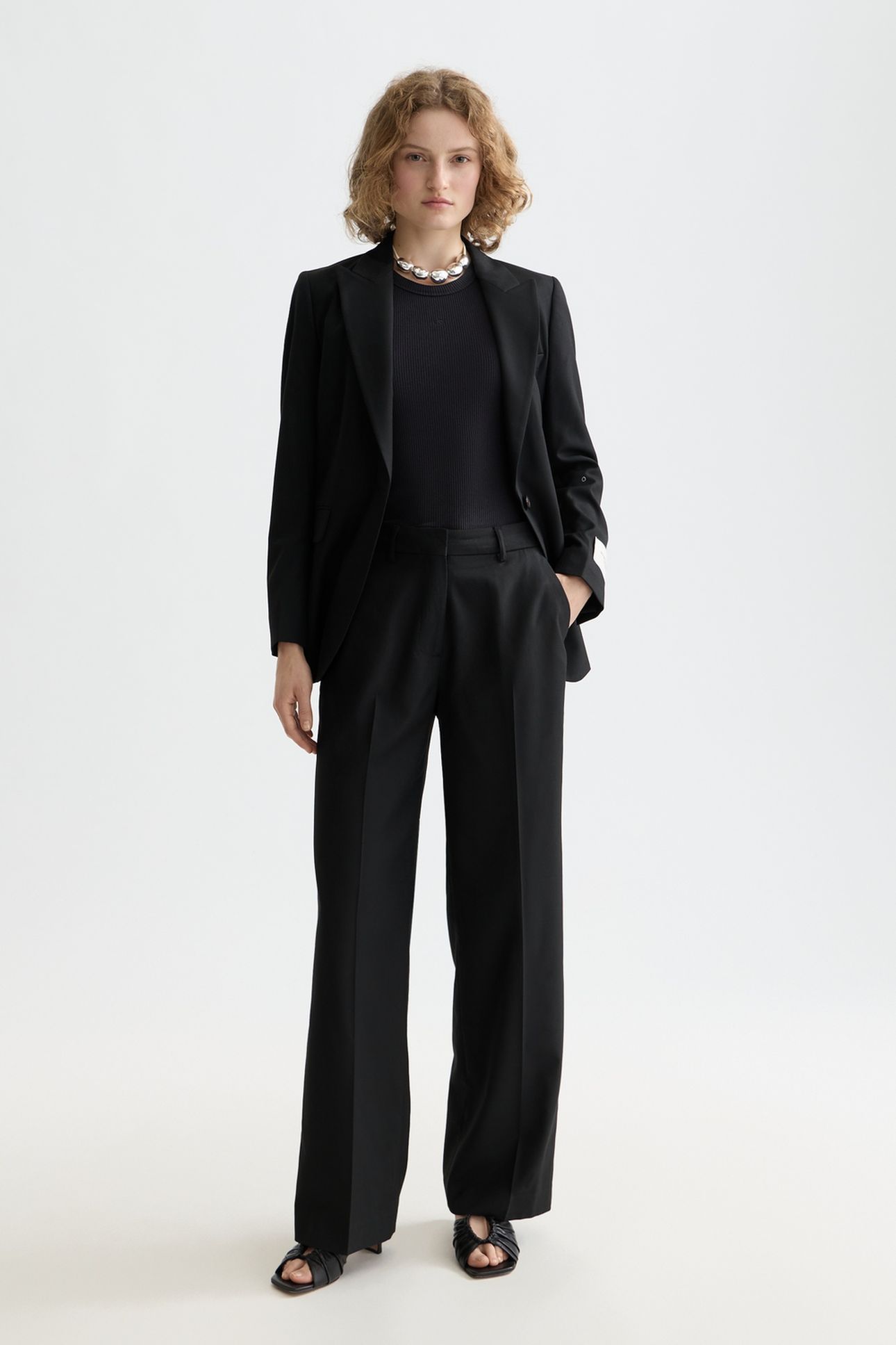 CORE EDIE PANT BLACK 3