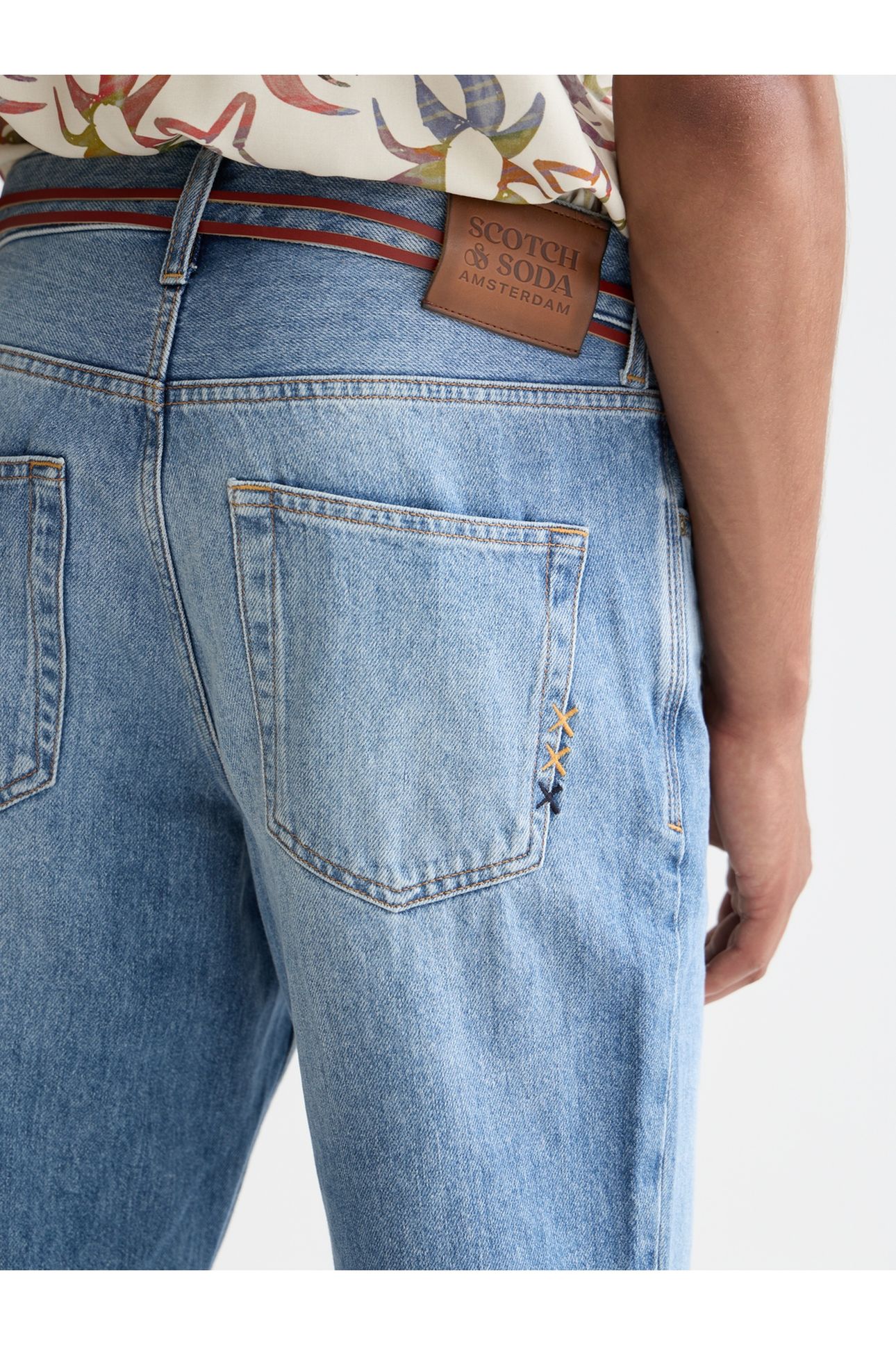 THE BEAT 70S INSPIRED BOOTCUT NAVY 6