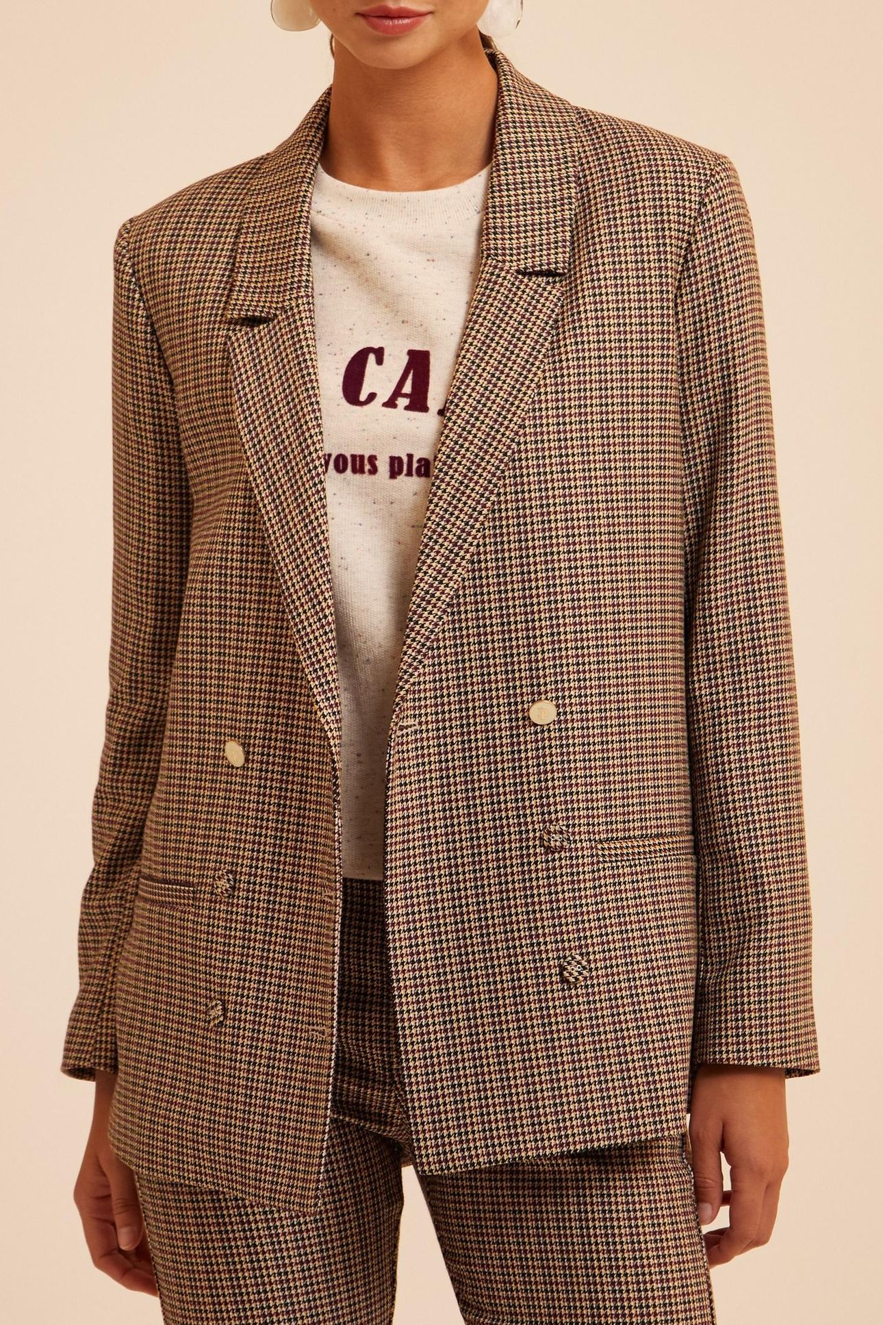 BEIGE HOUNDSTOOTH SUIT JACKET EMMA 1