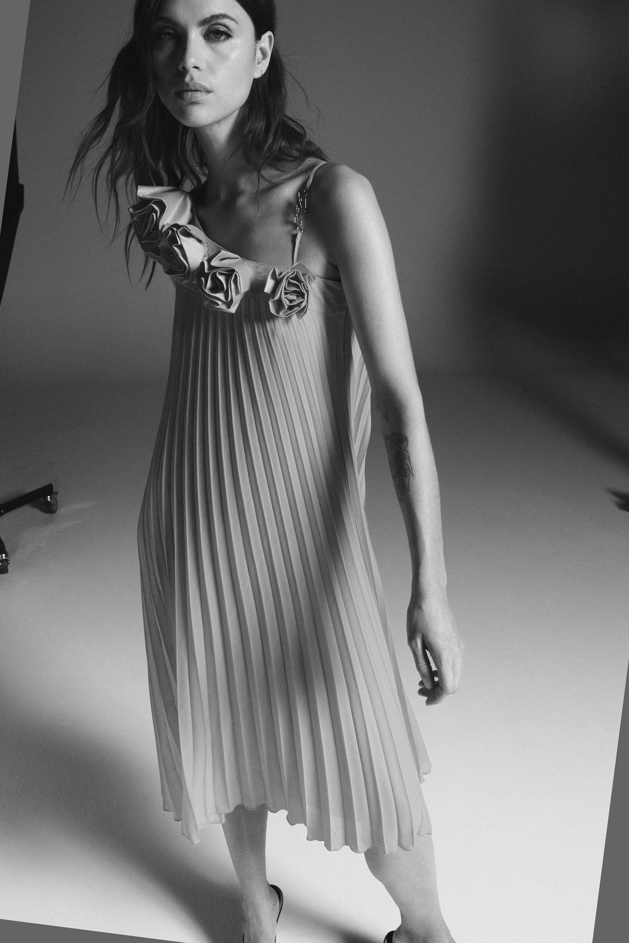 KARL STUDIO PLEATED DRESS HIBISCUS 7