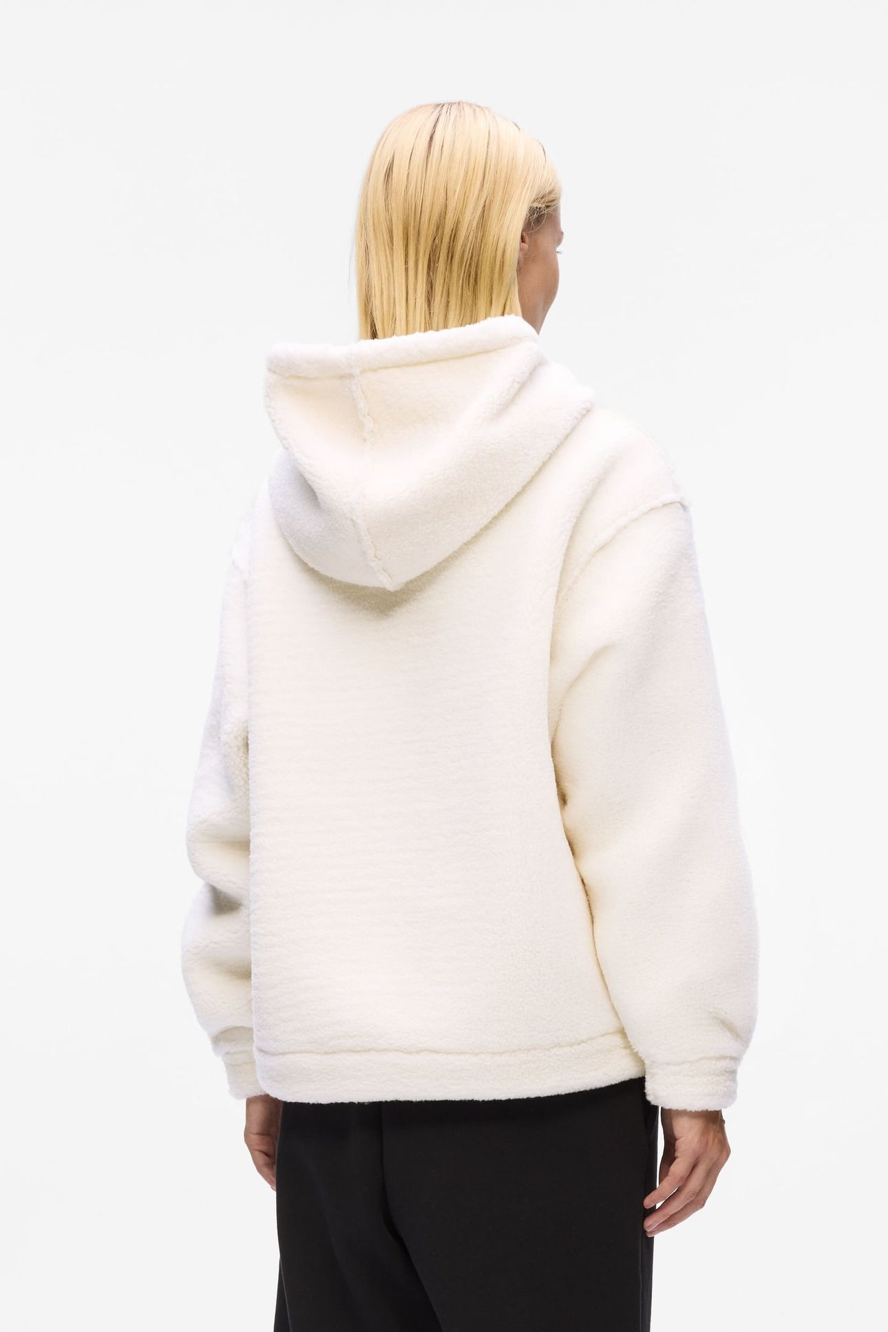 IKON PATCH TEDDY HOODIE CANNOLI CREAM 2