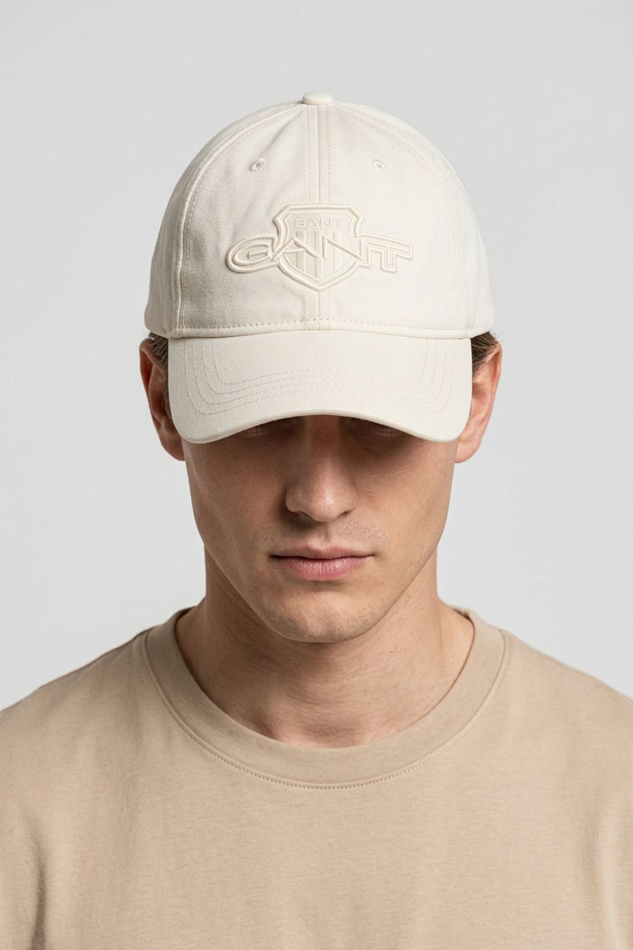 TONAL ARCHIVE SHIELD CAP CREAM 1