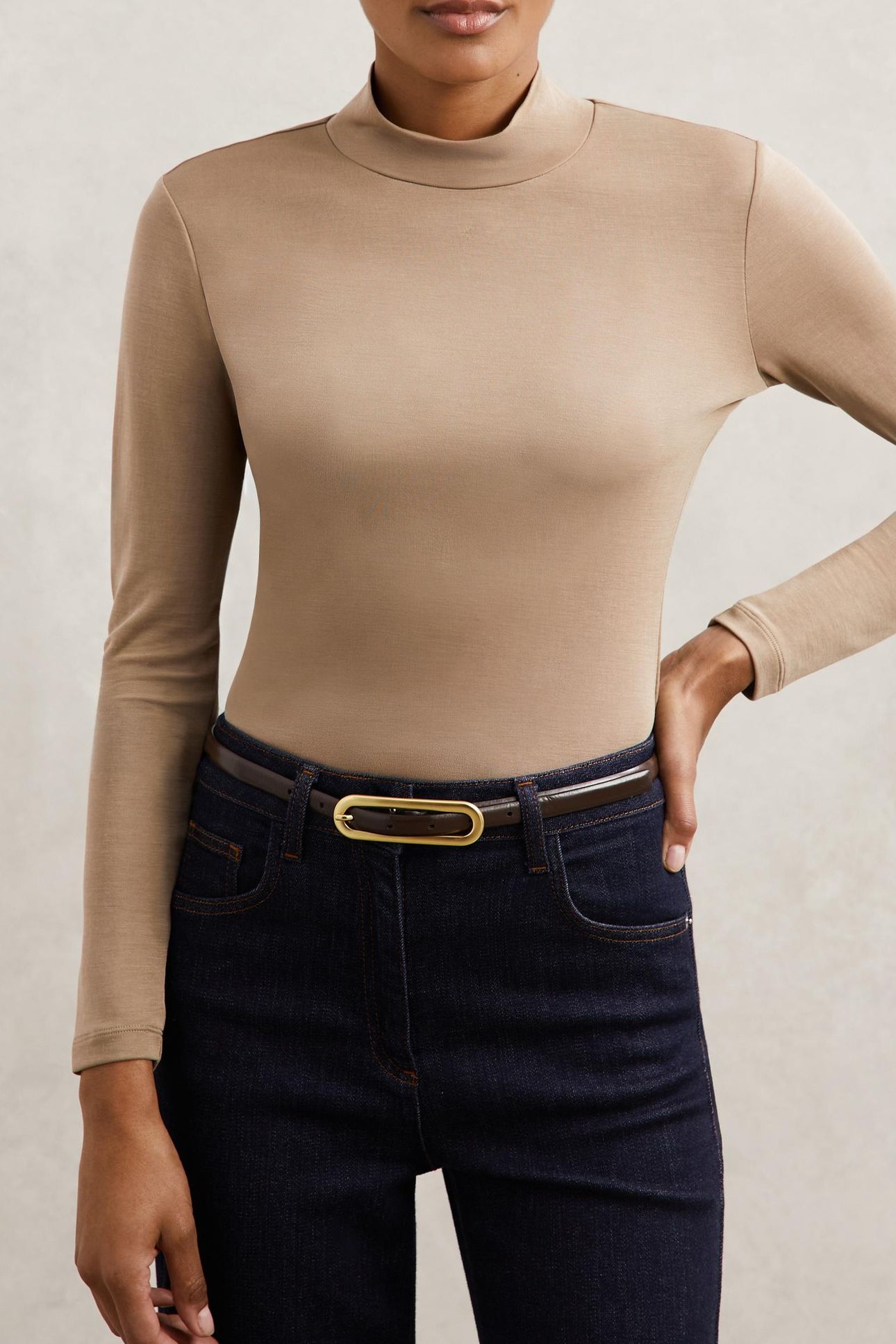FUNNEL NECK TOP CAMEL 3