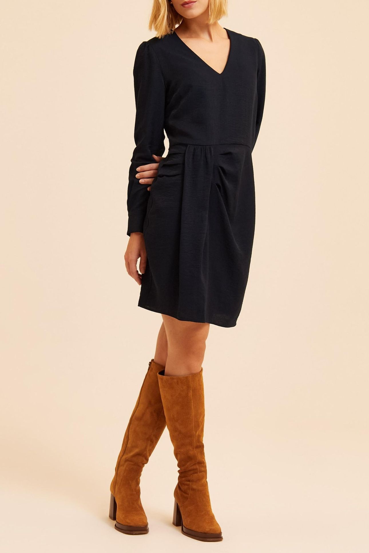 NAVY DRESS WITH DRAPED-LOOK SIDE 3