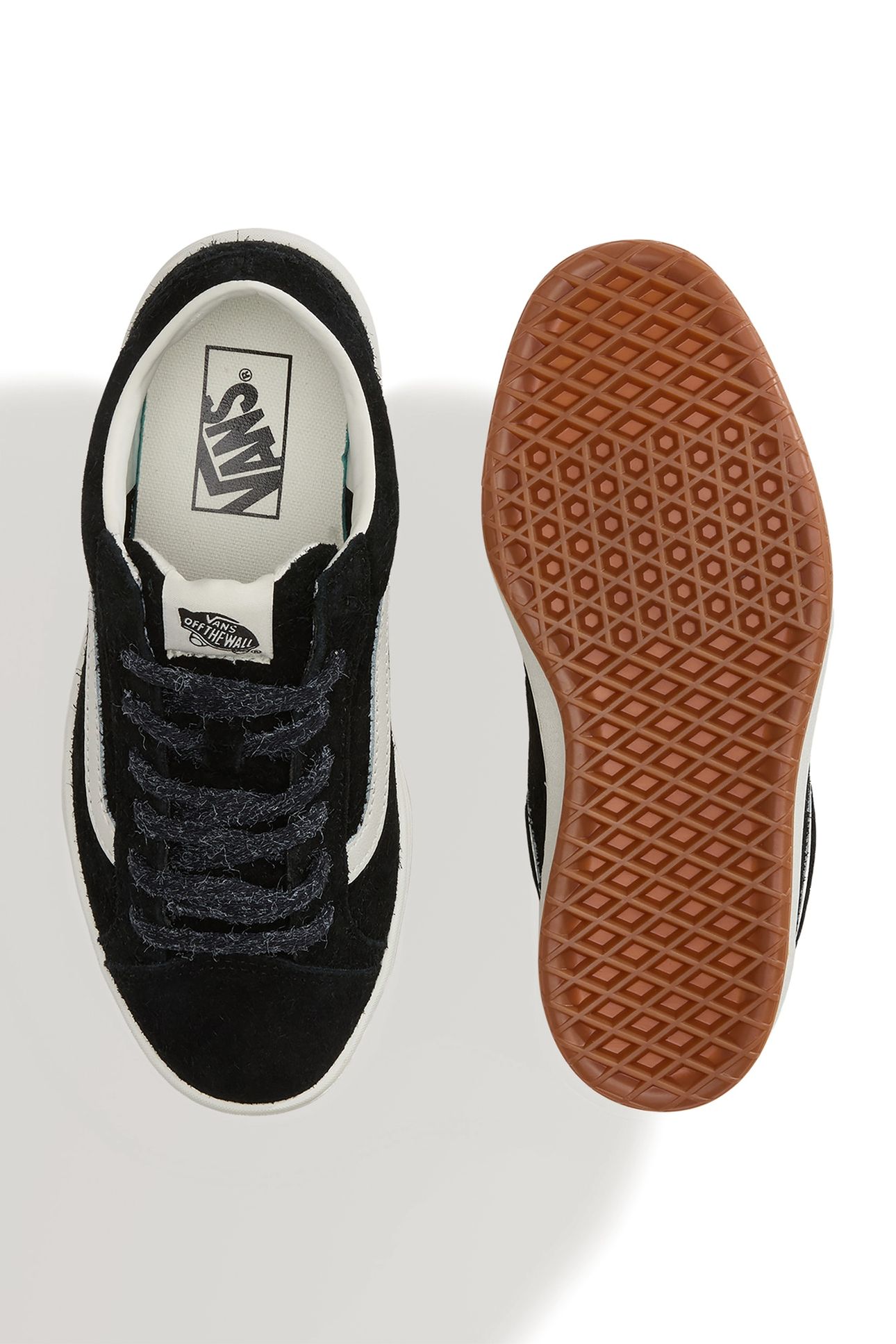 UNISEX OLD SKOOL 36 CUP HAIRY SUEDE BLACK 6