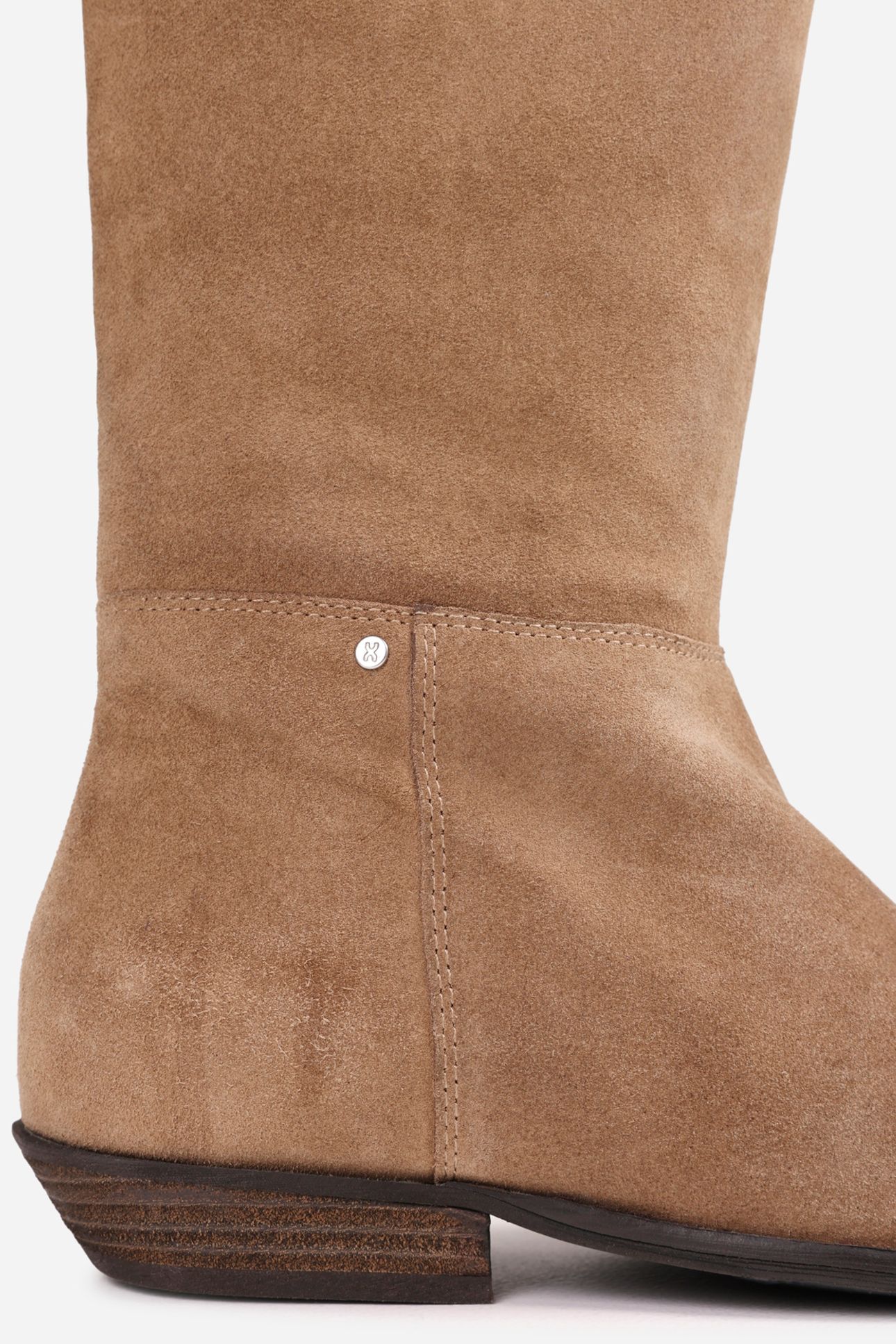 KENDR-A HIGH BOOT DARK NATURAL 6