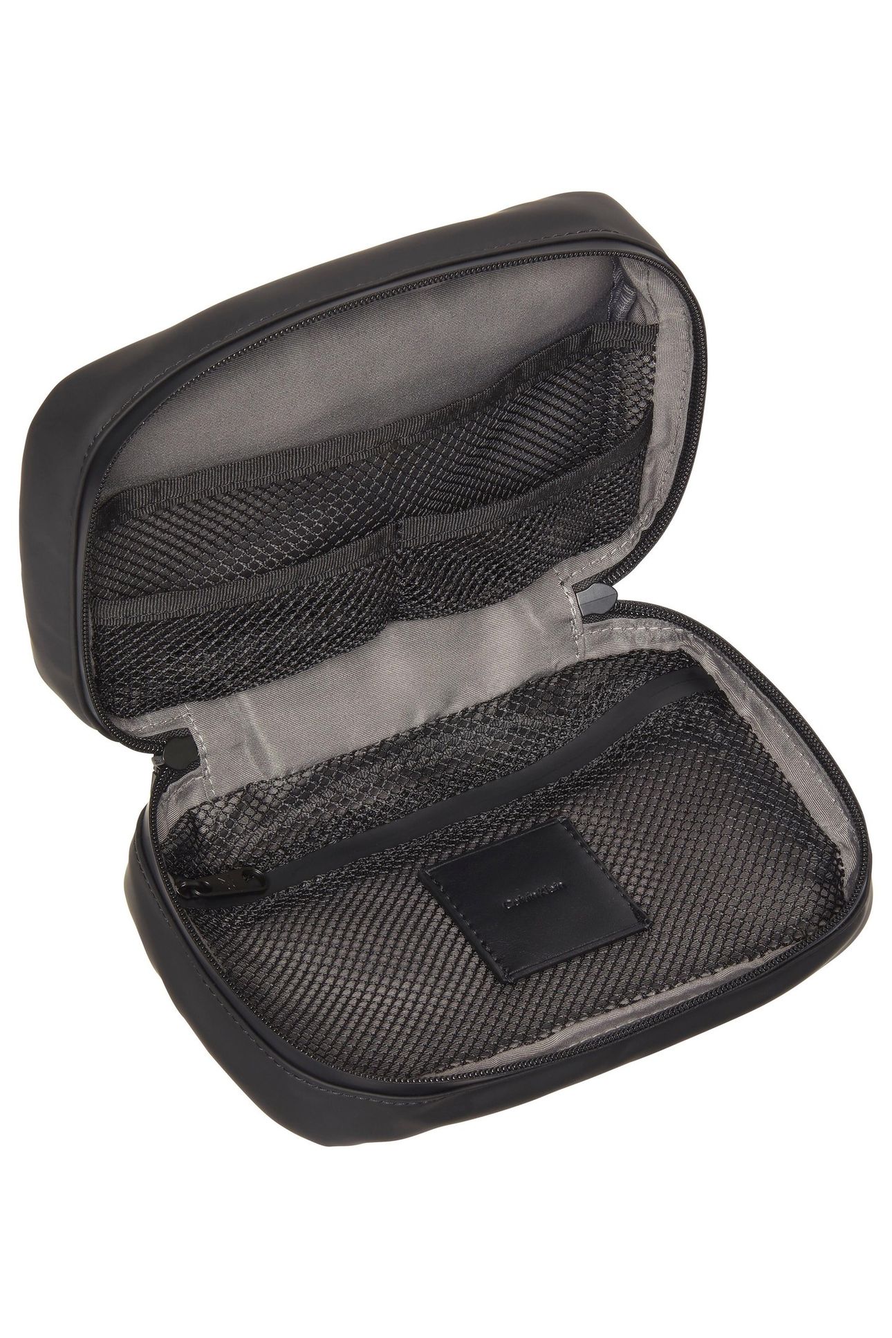 PUFFER UTILITY HANGER WASHBAG BLACK 5