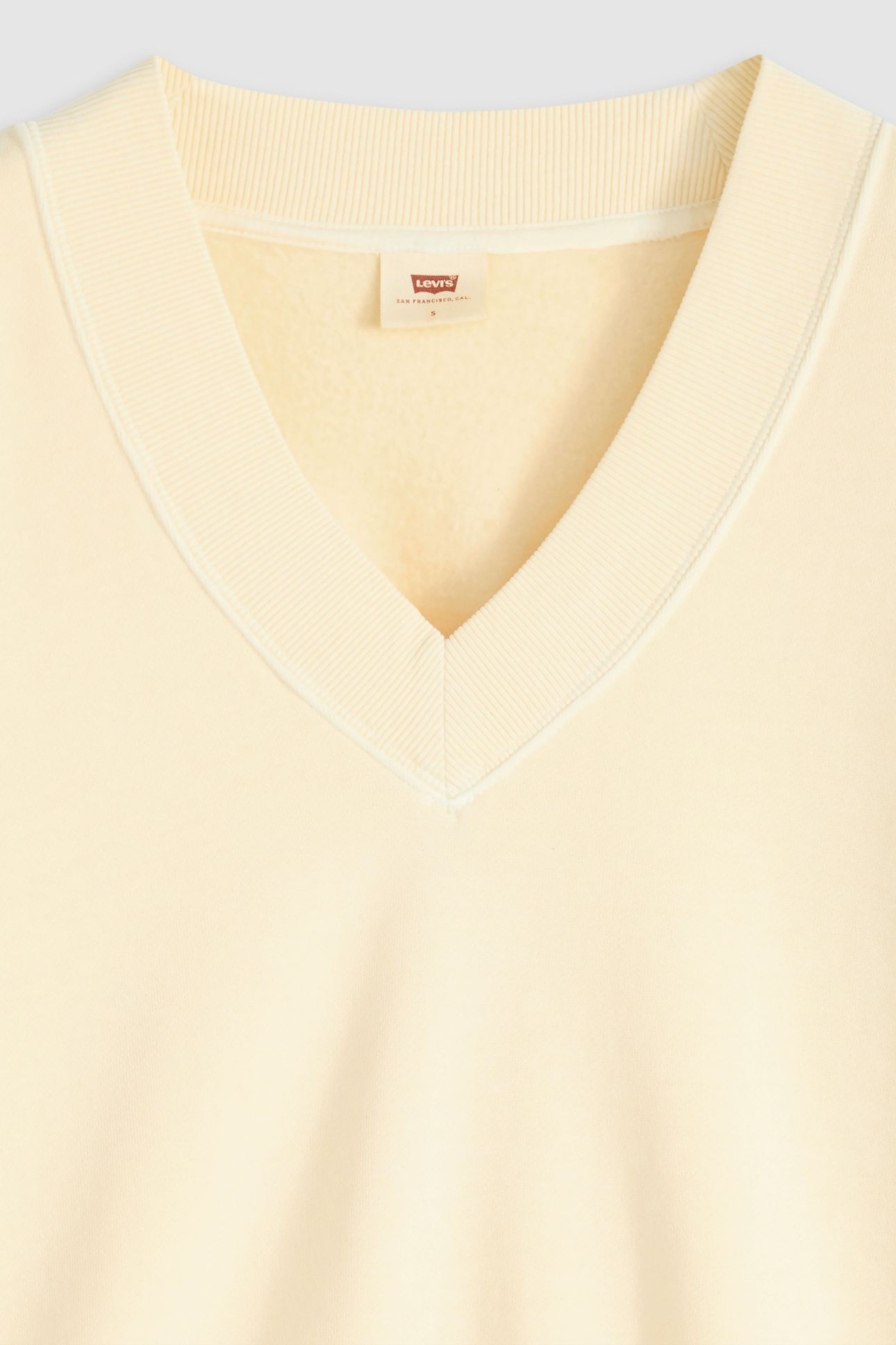 VINTAGE V-NECK SWEATSHIRT 6