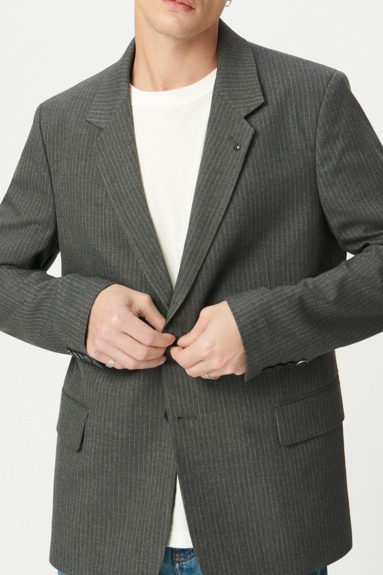 DARK HEATHER GREY PINSTRIPE SUIT JACKET 5