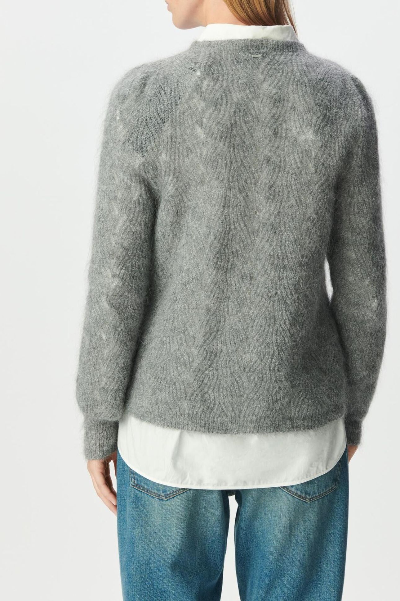 GREY MOHAIR-BLEND DECORATIVE CABLE KNIT SWEATER 2