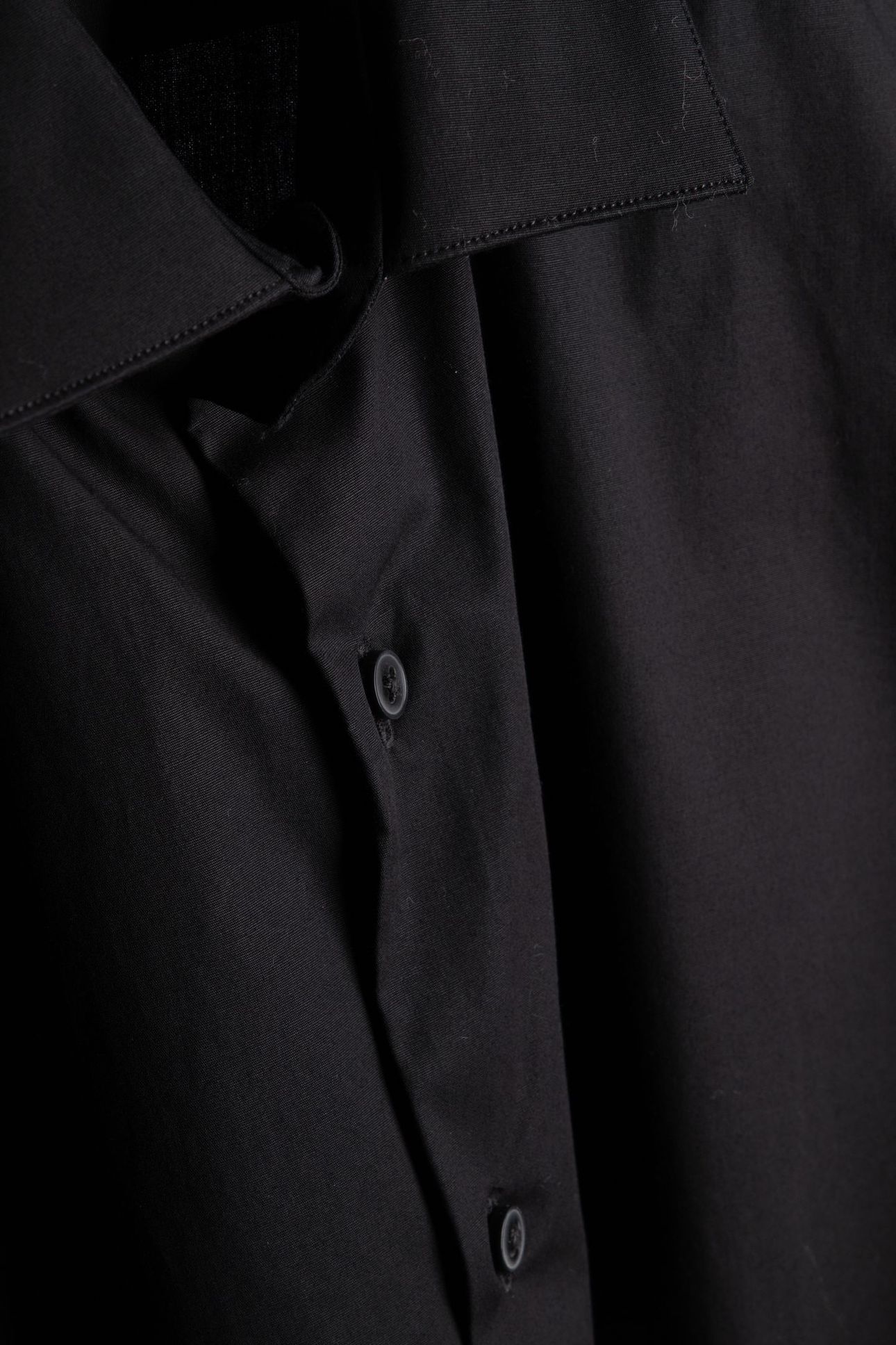 SLIM ESSENTIAL POPLIN SHIRT BLACK 4
