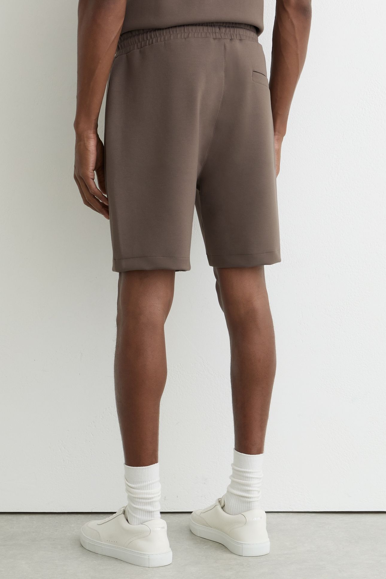 DRAWSTRING INTERLOCK SHORT LIGHT BROWN 2