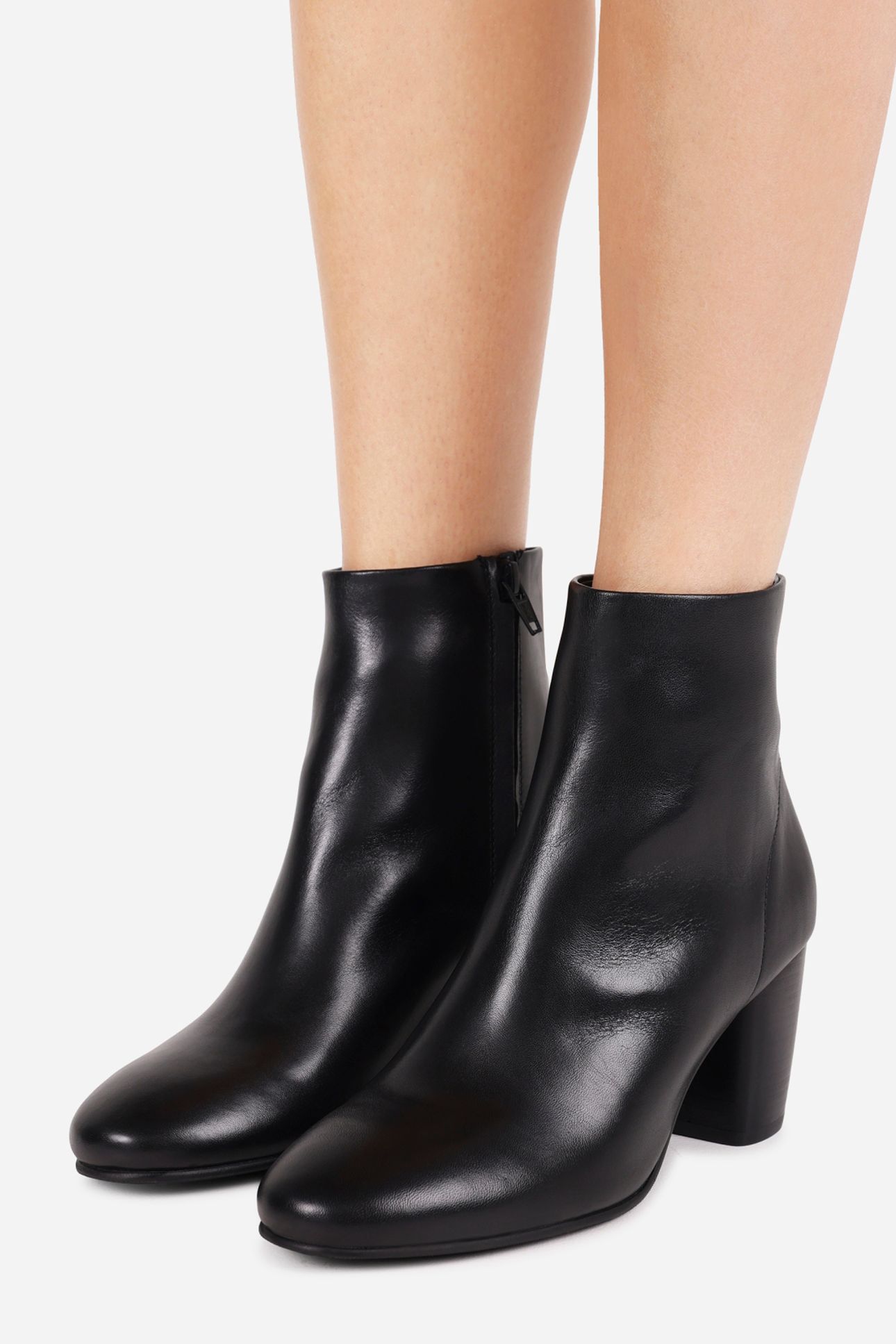 MAC-EY ANKLE BOOT BLACK 3
