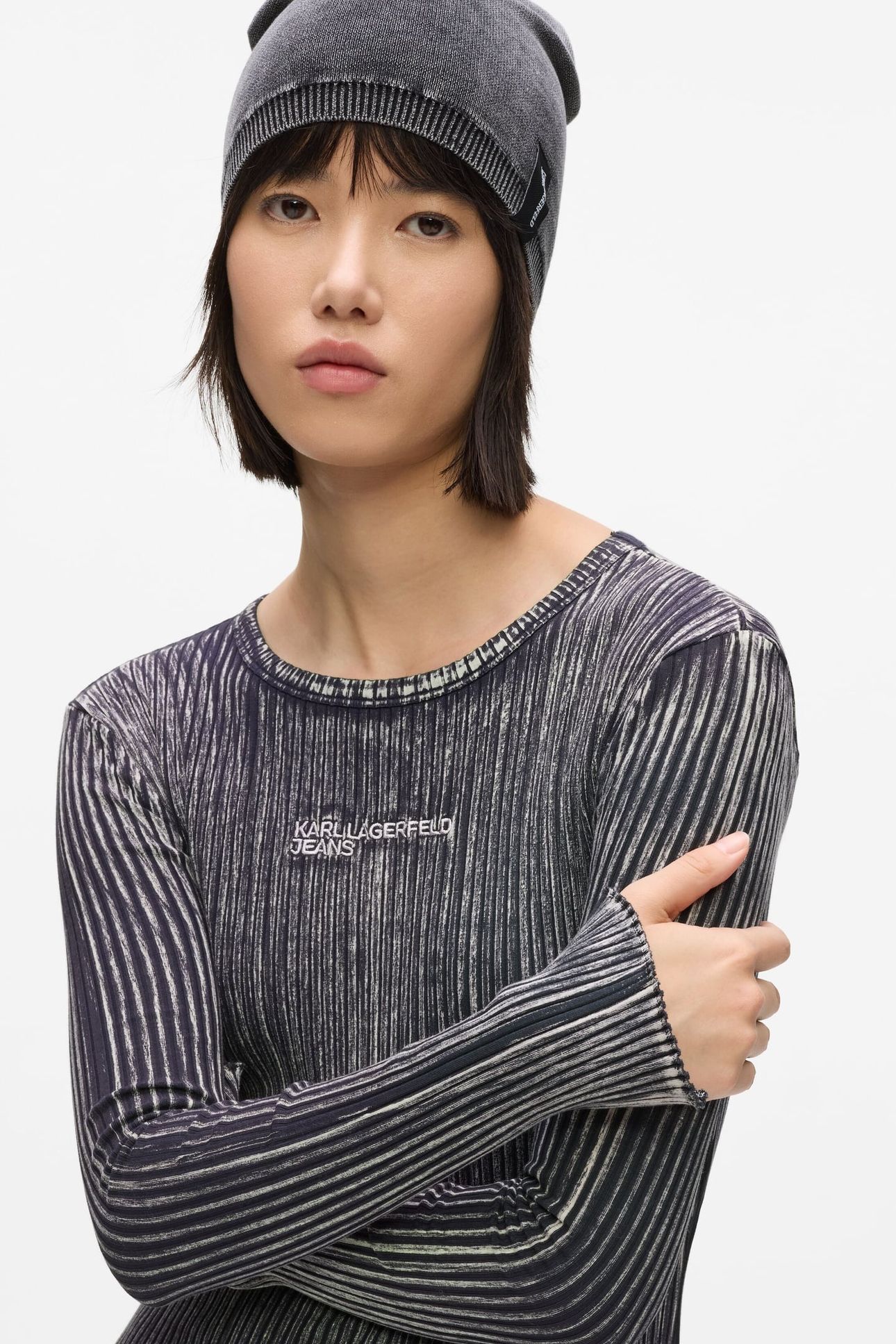 KLJ LS RIBBED DRESS WASHED BLACK 6