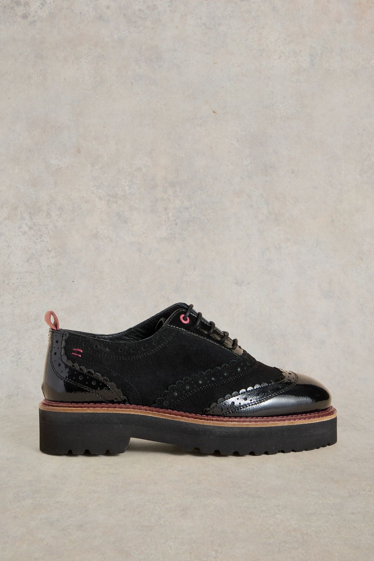 CHUNKY LACE UP BROGUE PURE BLK 1