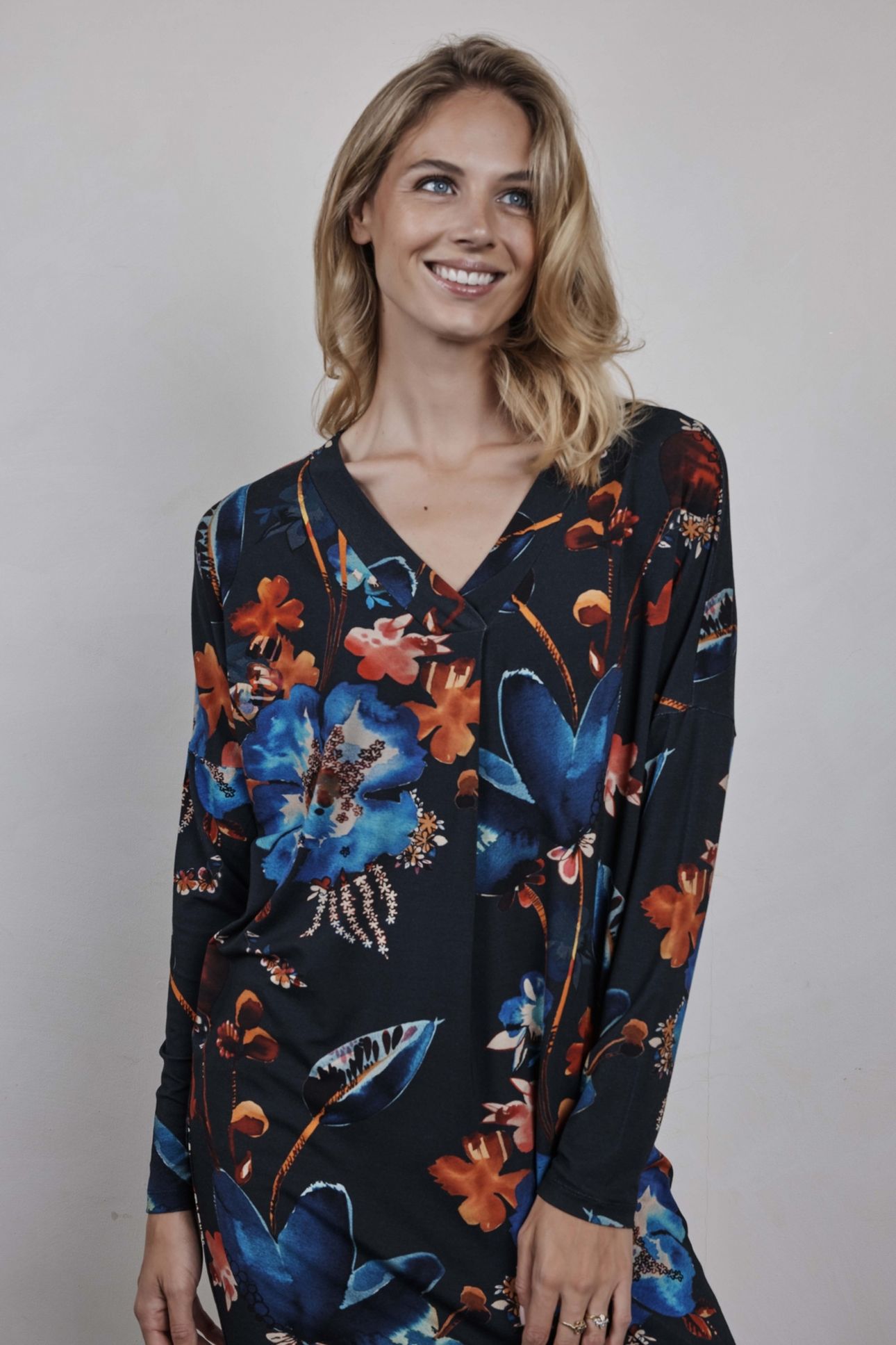 LOOSE DRESS INDY PRINT DARK BLUE WATERSIDE M PRINT 2