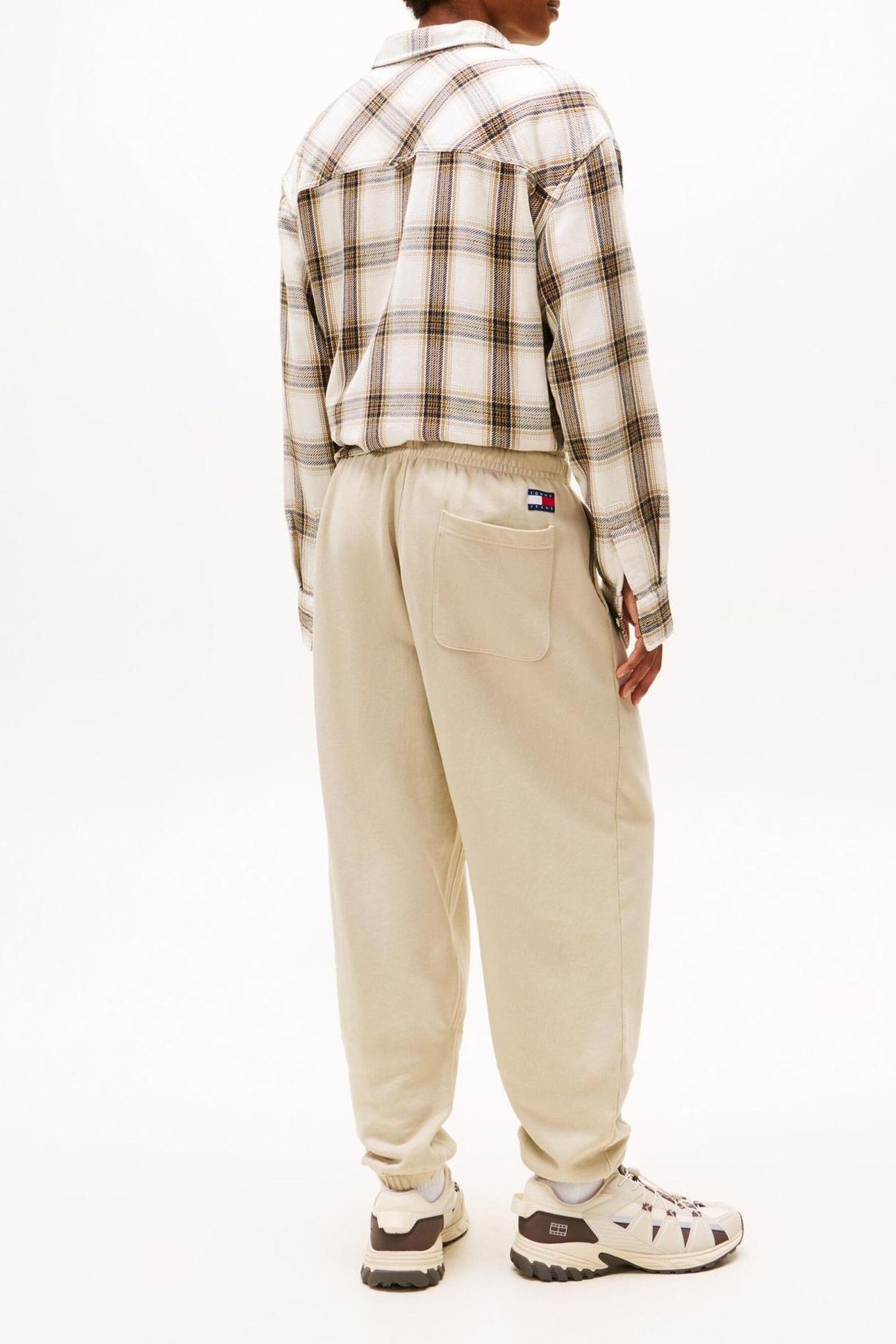 TJM RELAXED GMD SWEATPANTS GULF SAND 3