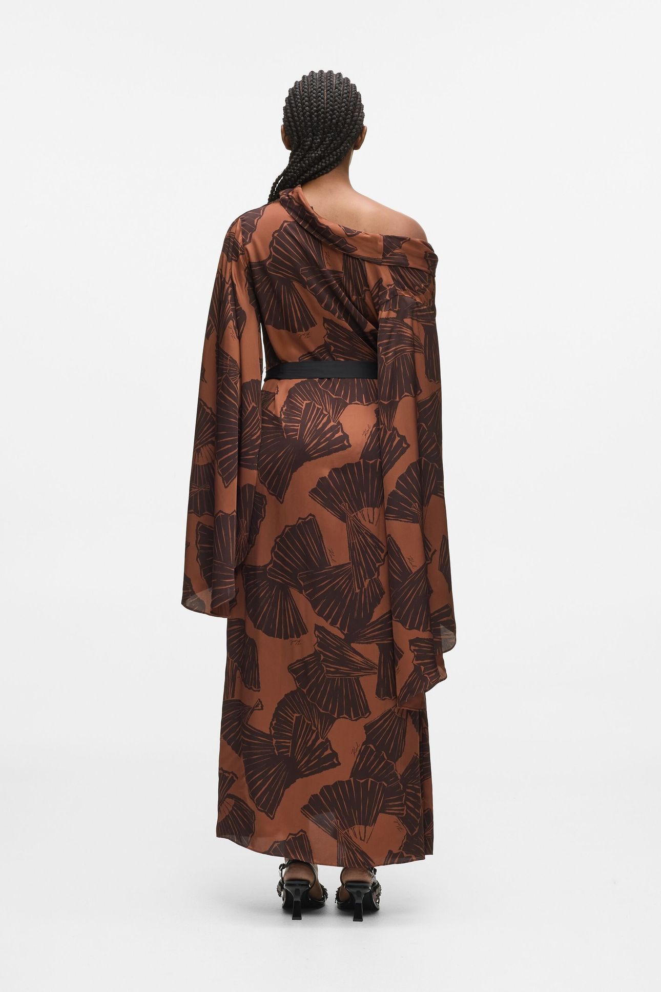PRINTED FLUID KAFTAN GRAPHIC FAN FRIAR BROWN 3