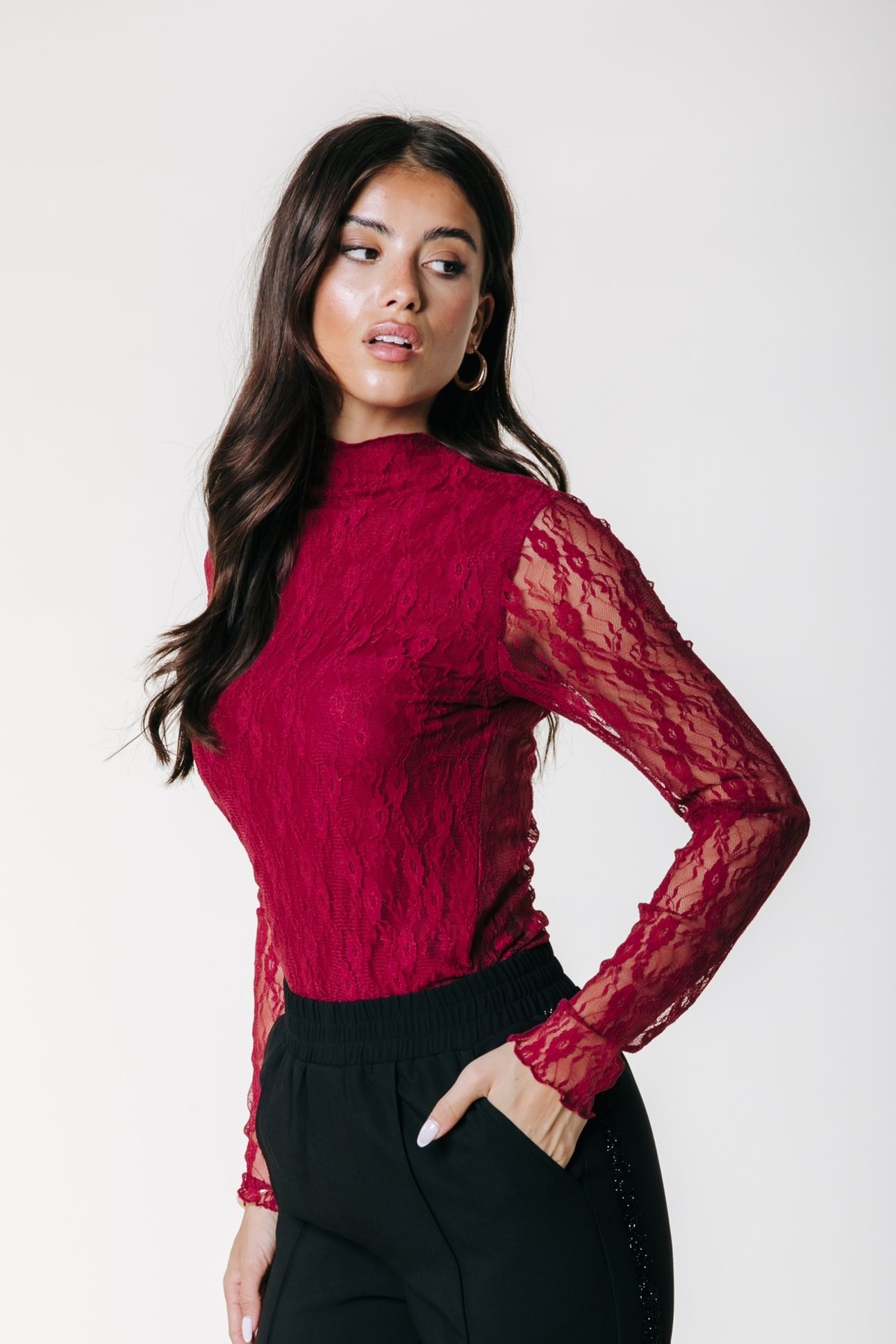 NOE LACE HIGH NECK TOP MERLOT RED 1