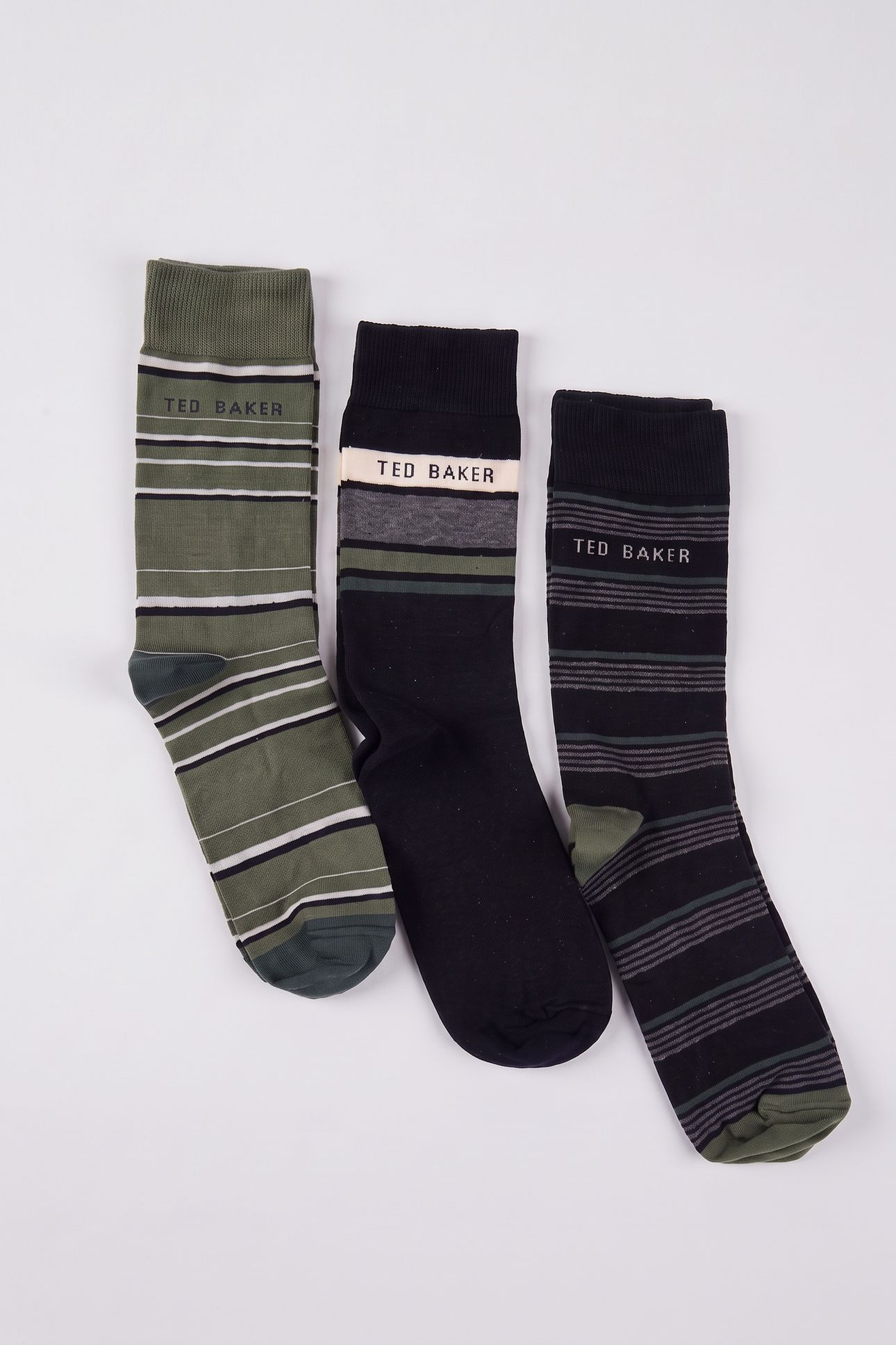 MIXEDI THREE PACK OF ANKLE SOCKS ASSORTED 2