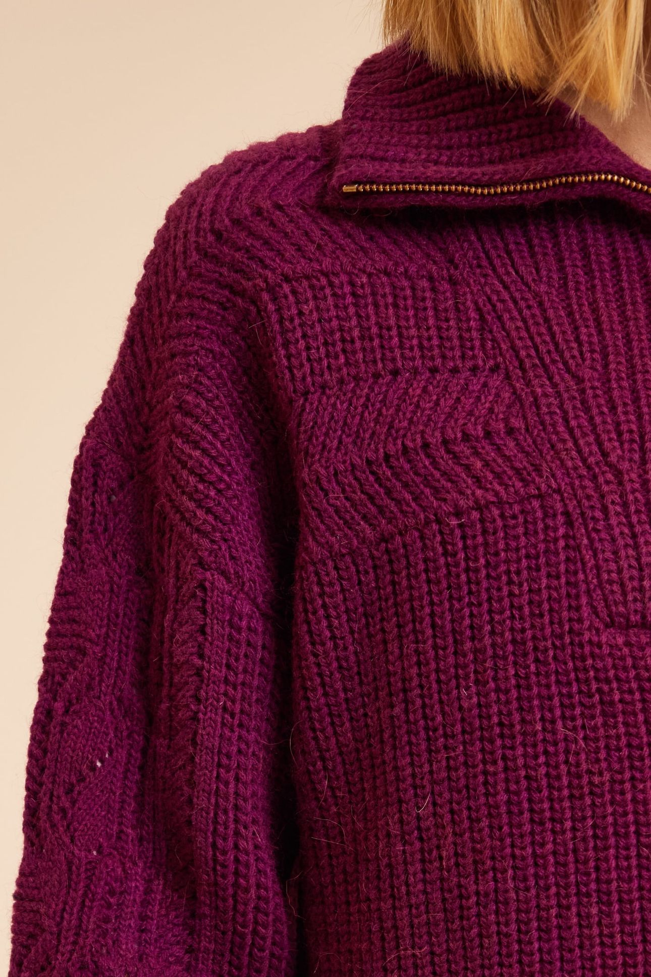 PINK DECORATIVE KNIT ZIP-NECK SWEATER 5