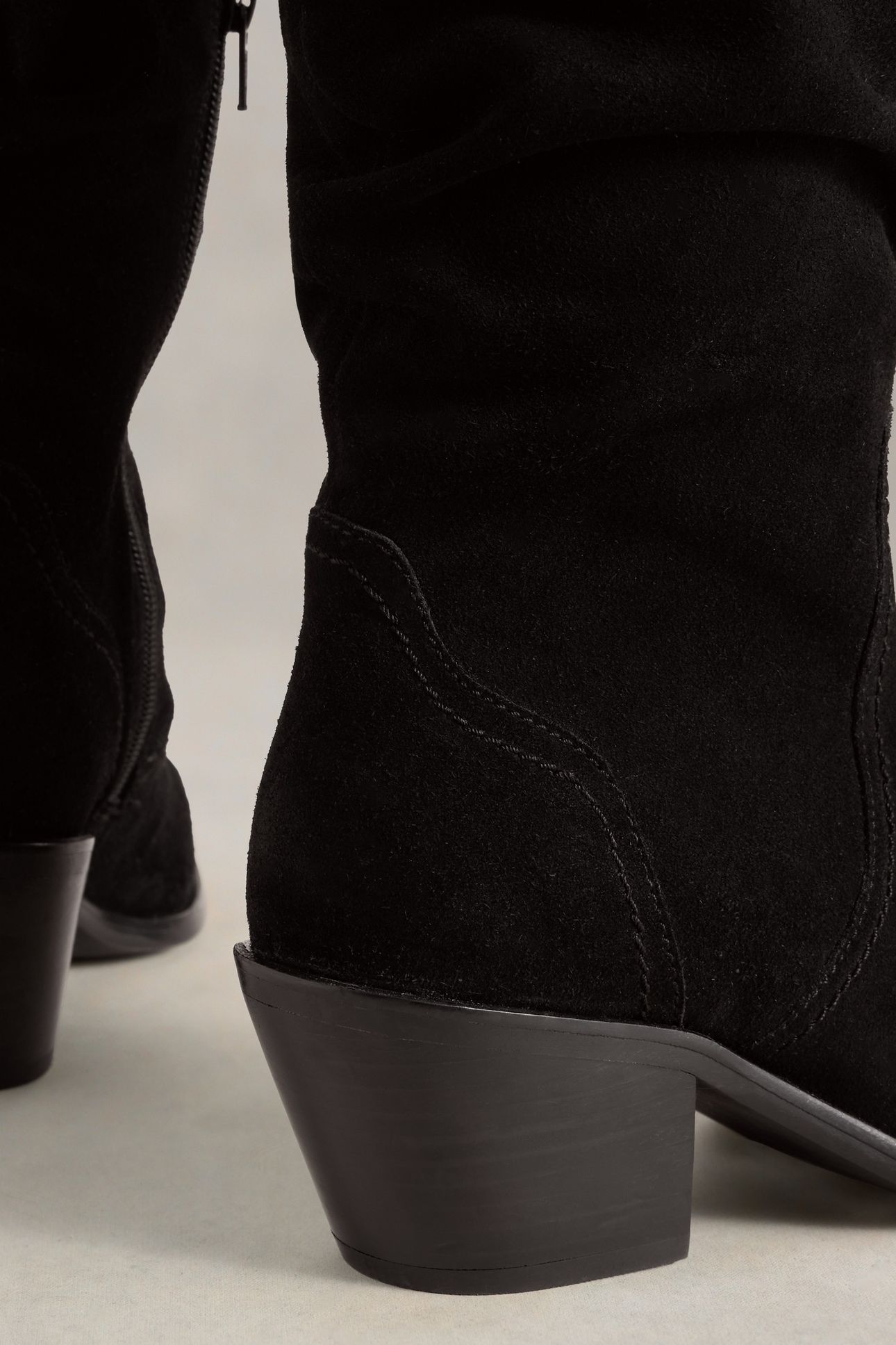AZALEA SUEDE MID SLOUCH BOOT PURE BLK 4