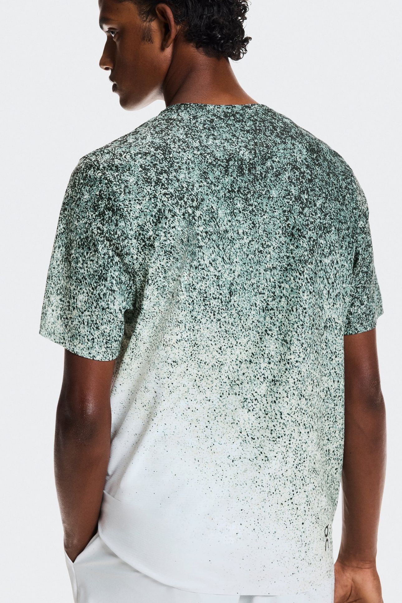 COURT-T FADE 1 MINERAL | WHITE 7