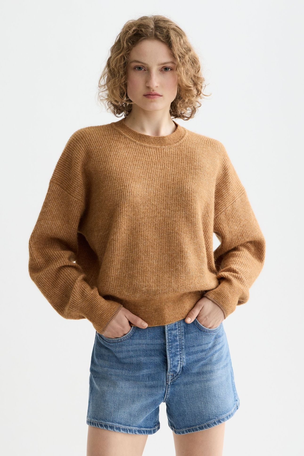 CORE FUZZY CREW NECK PULLOVER MEDIUM BROWN 1