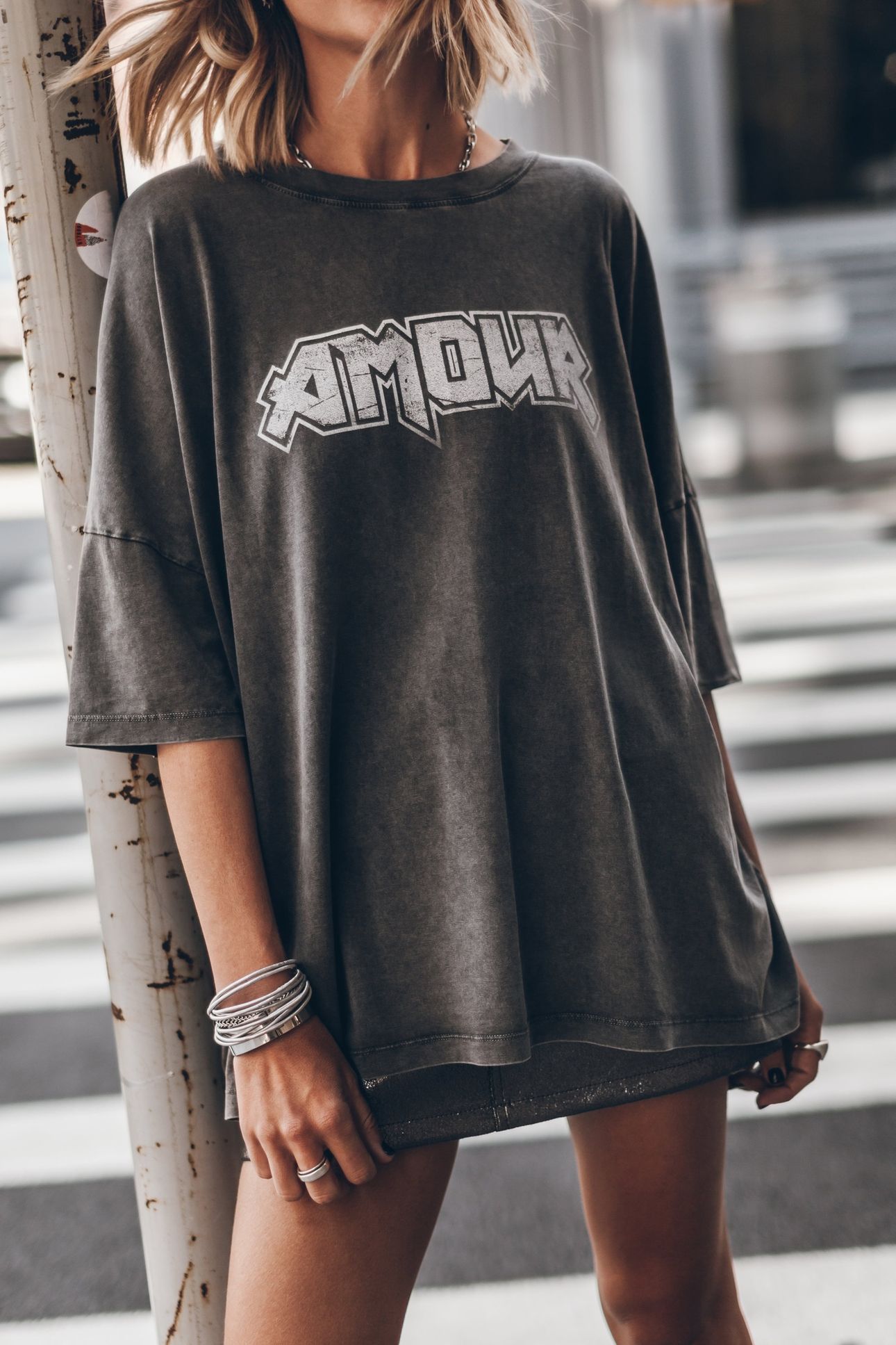 THE DARK FADED AMOUR LONG LOOSE T-SHIRT 1