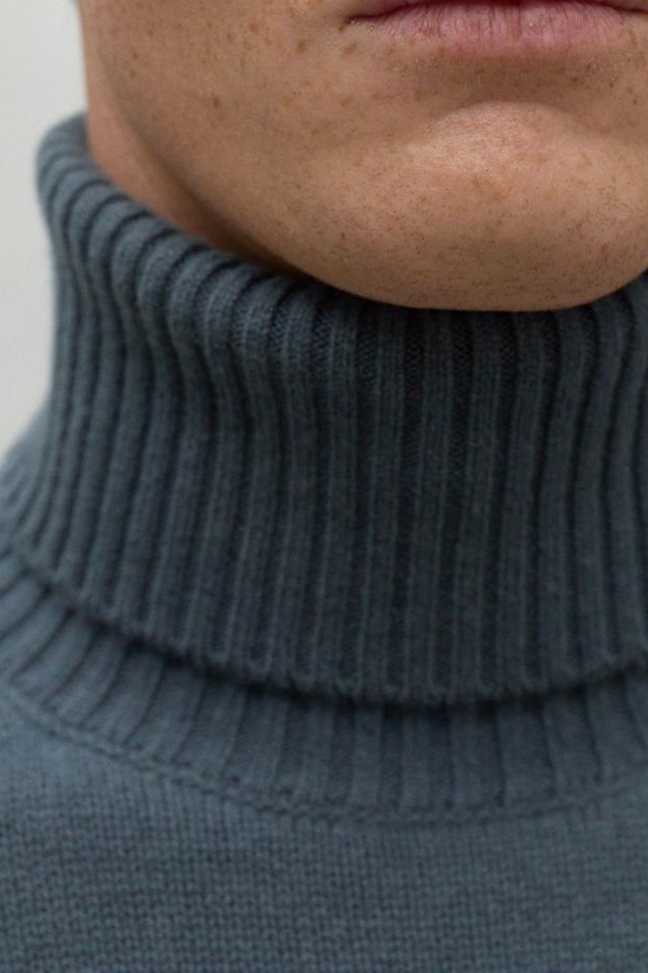 BRUNALF KNIT GREEN SHADOW 4