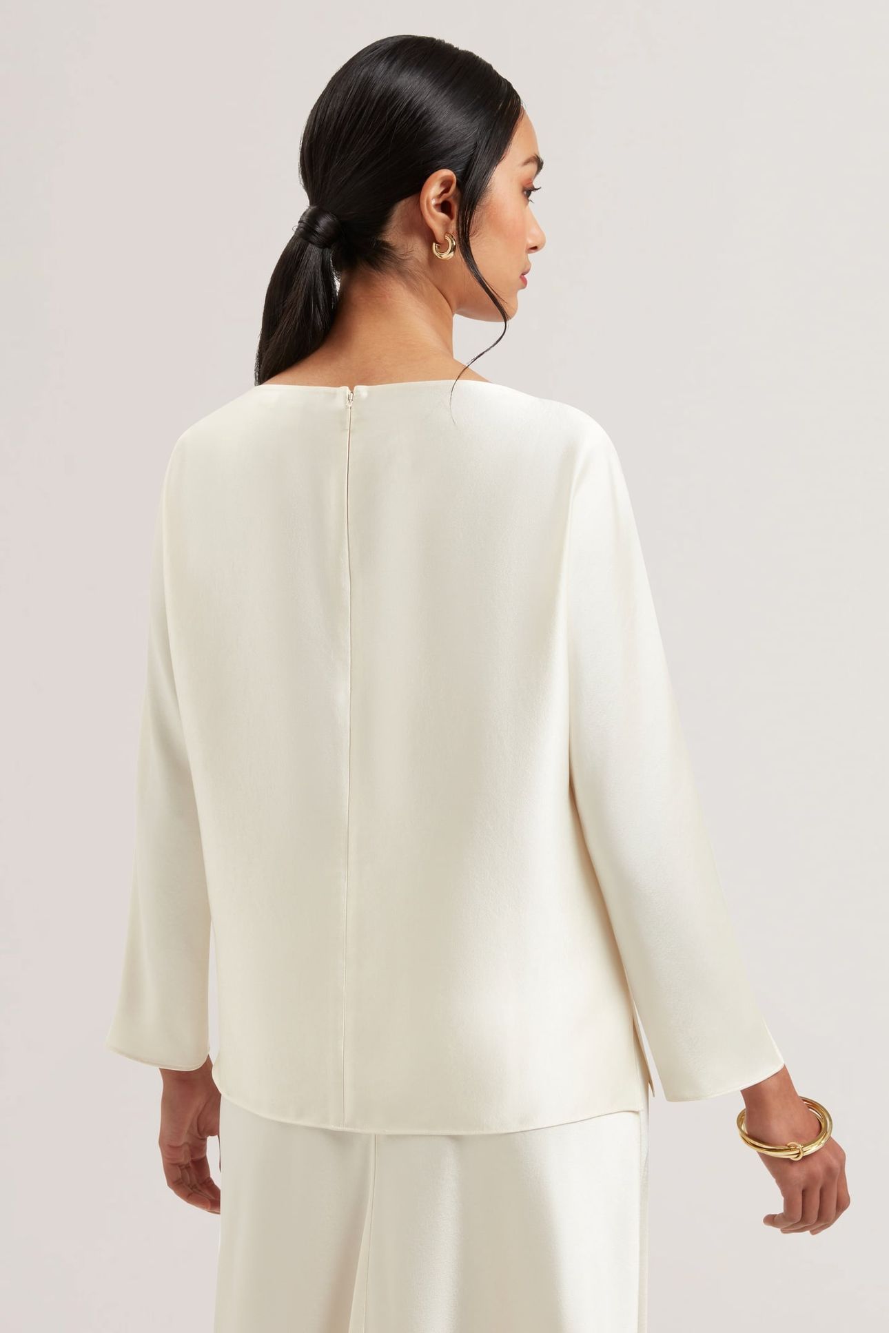VOUGA SLASH NECK SATIN TOP IVORY 2