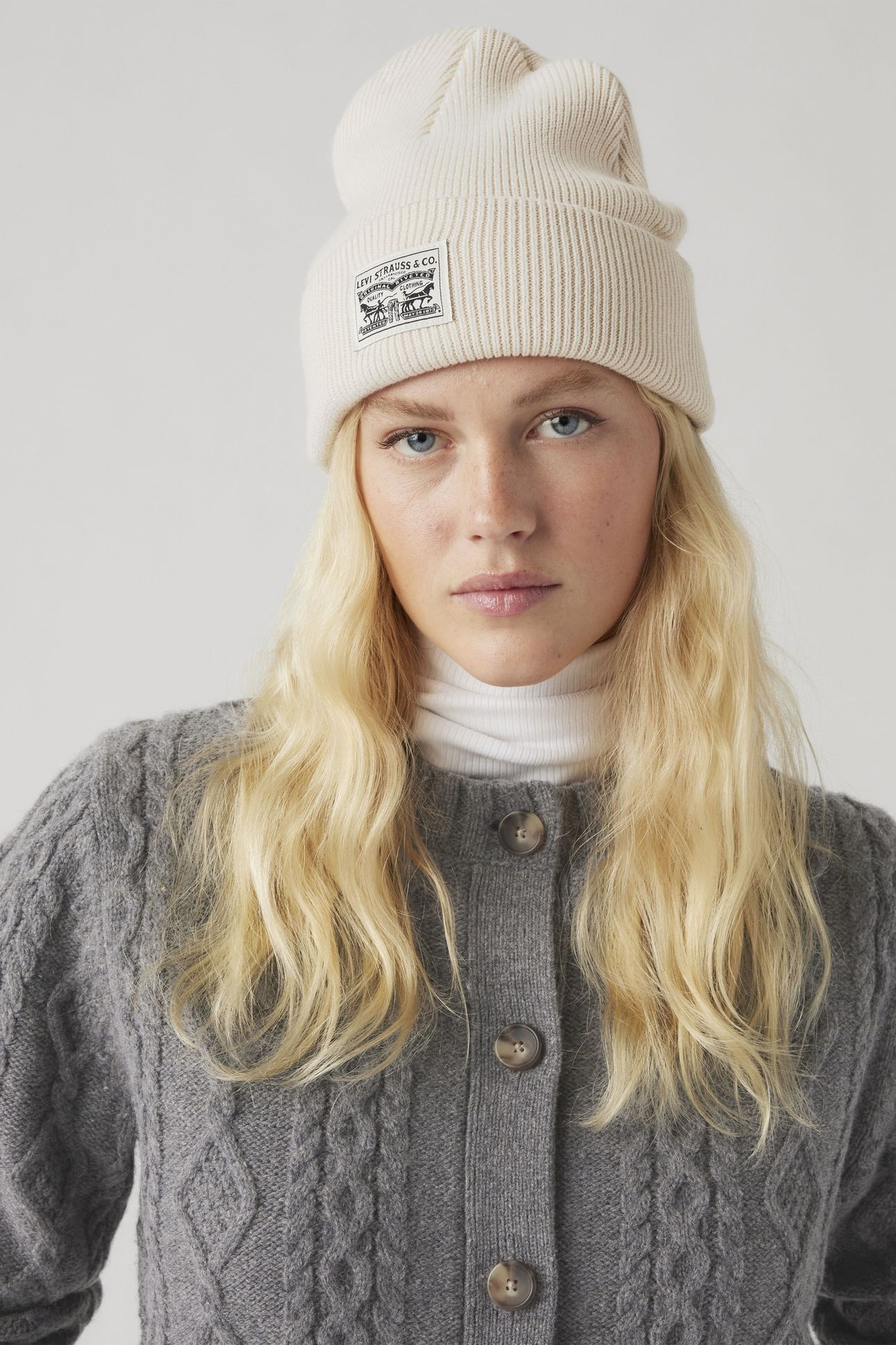 LEVI'S® BACKPATCH BEANIE 1