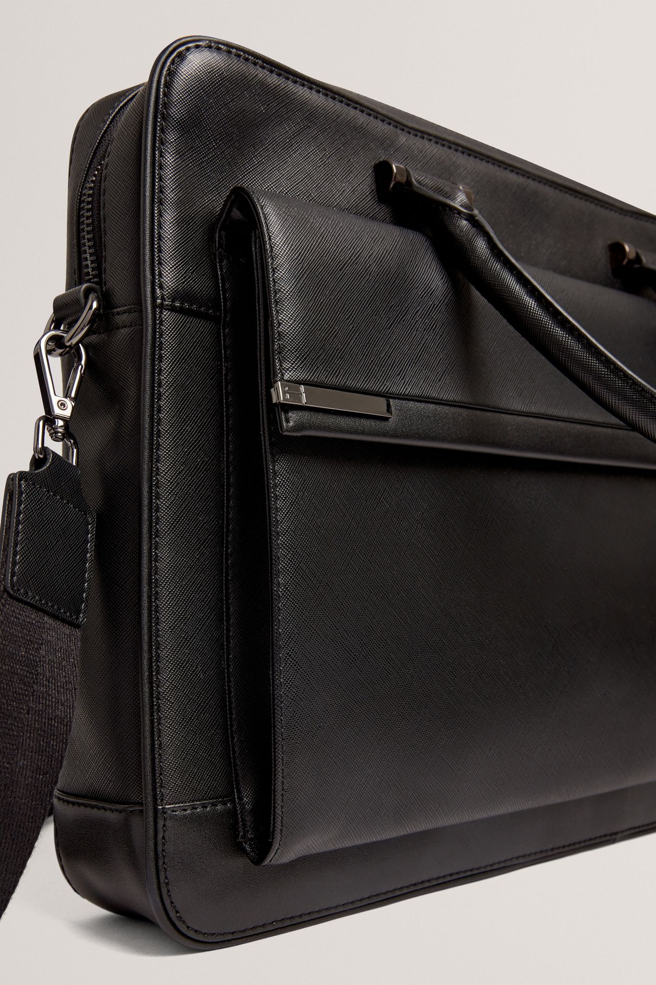 TIE BAR DETAIL PU DOCUMENT BAG BLACK 3