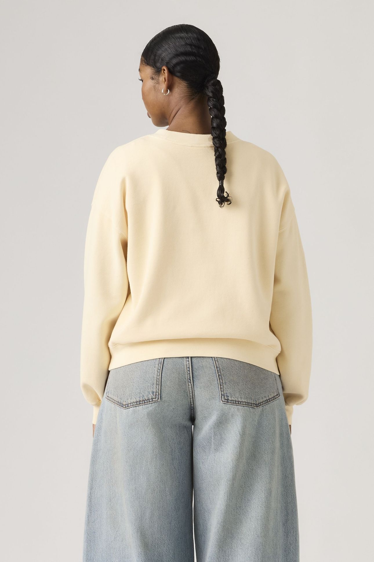VINTAGE BOXY SWEATSHIRT 2