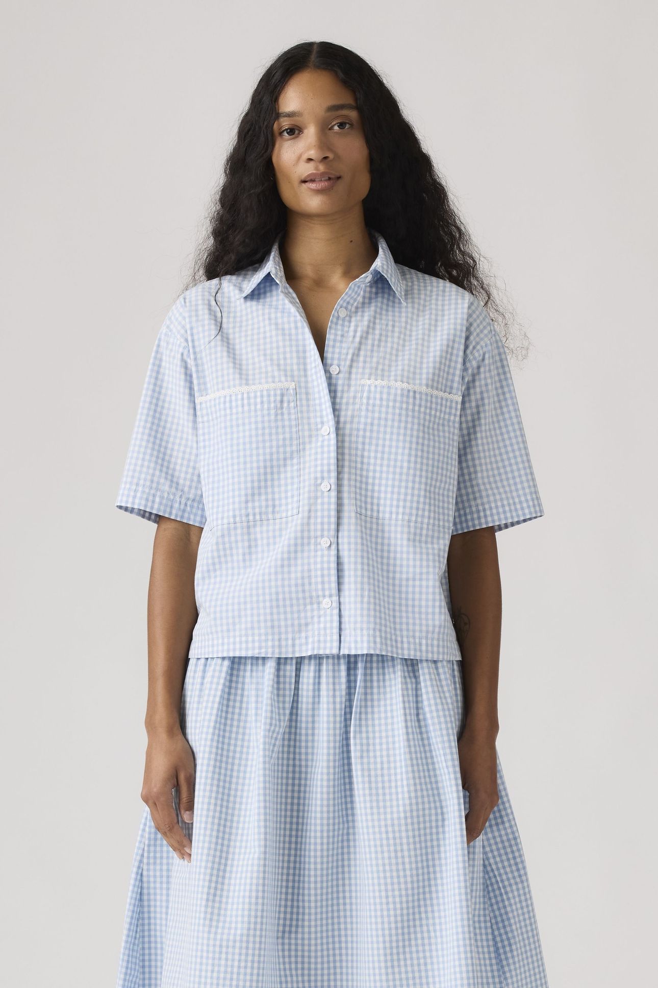 NOVELTY HARLIE SHORT SLEEVE CROPPED SHIRT 1