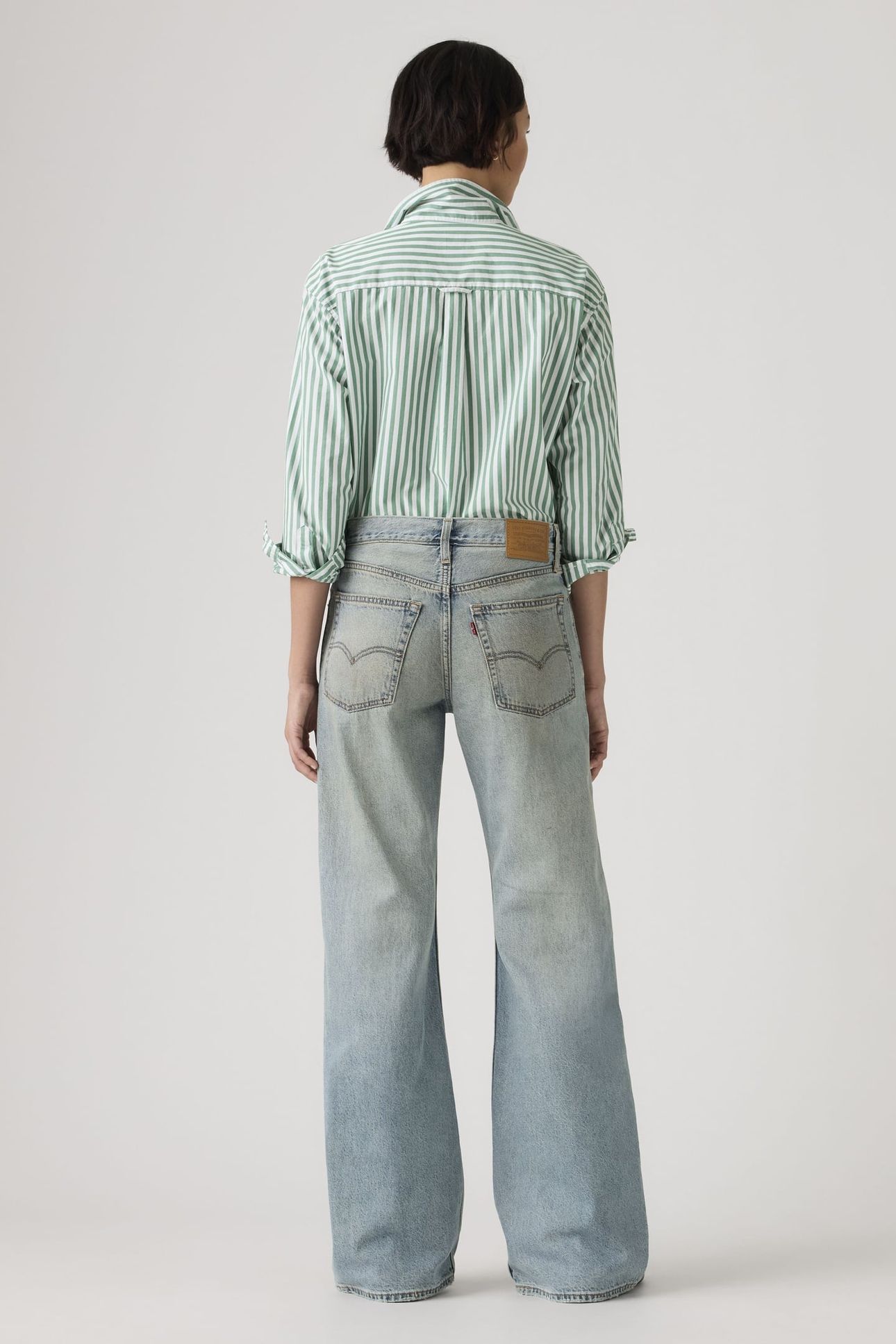 LOOSE BOOT JEANS 3