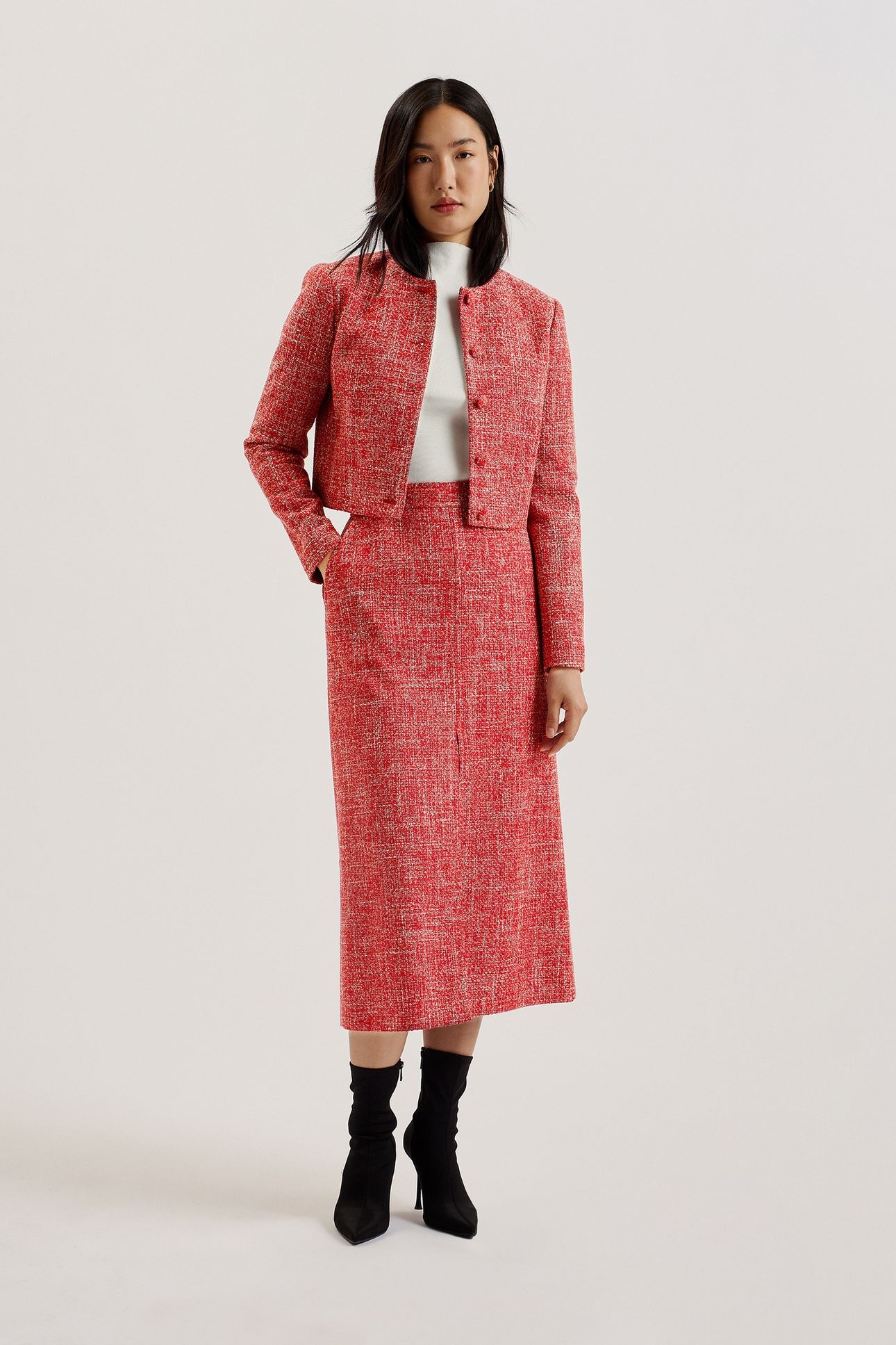 SUMI CROPPED BOUCLE FITTED JACKET RED 1