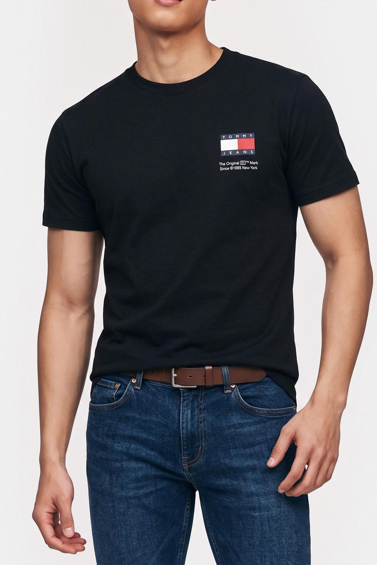 TJM SLIM ESSENTIAL TEE BLACK 1