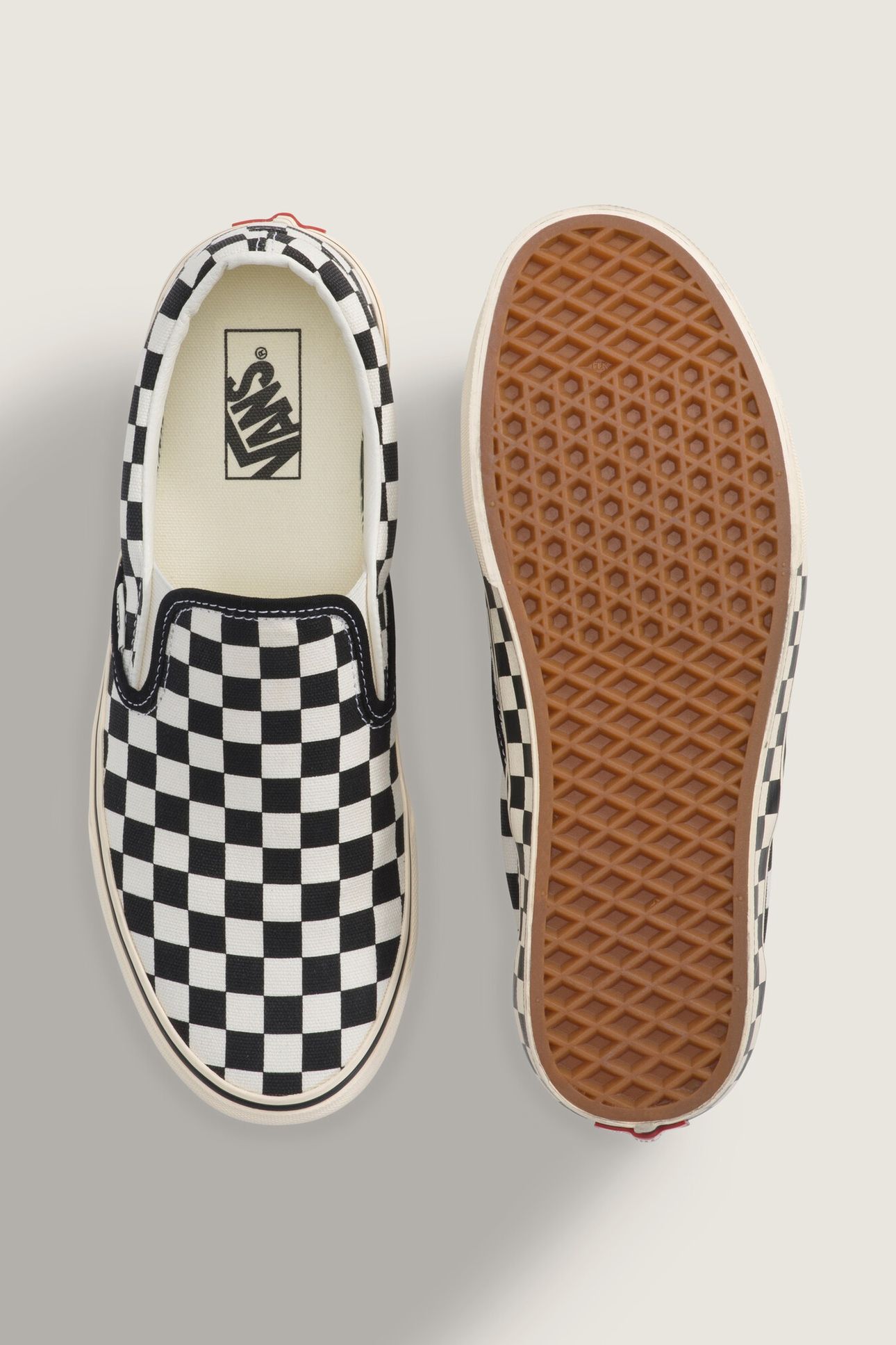 UNISEX CLASSIC SLIP-ON CHECKERBOARD BLACK/MARSHMALLOW 4