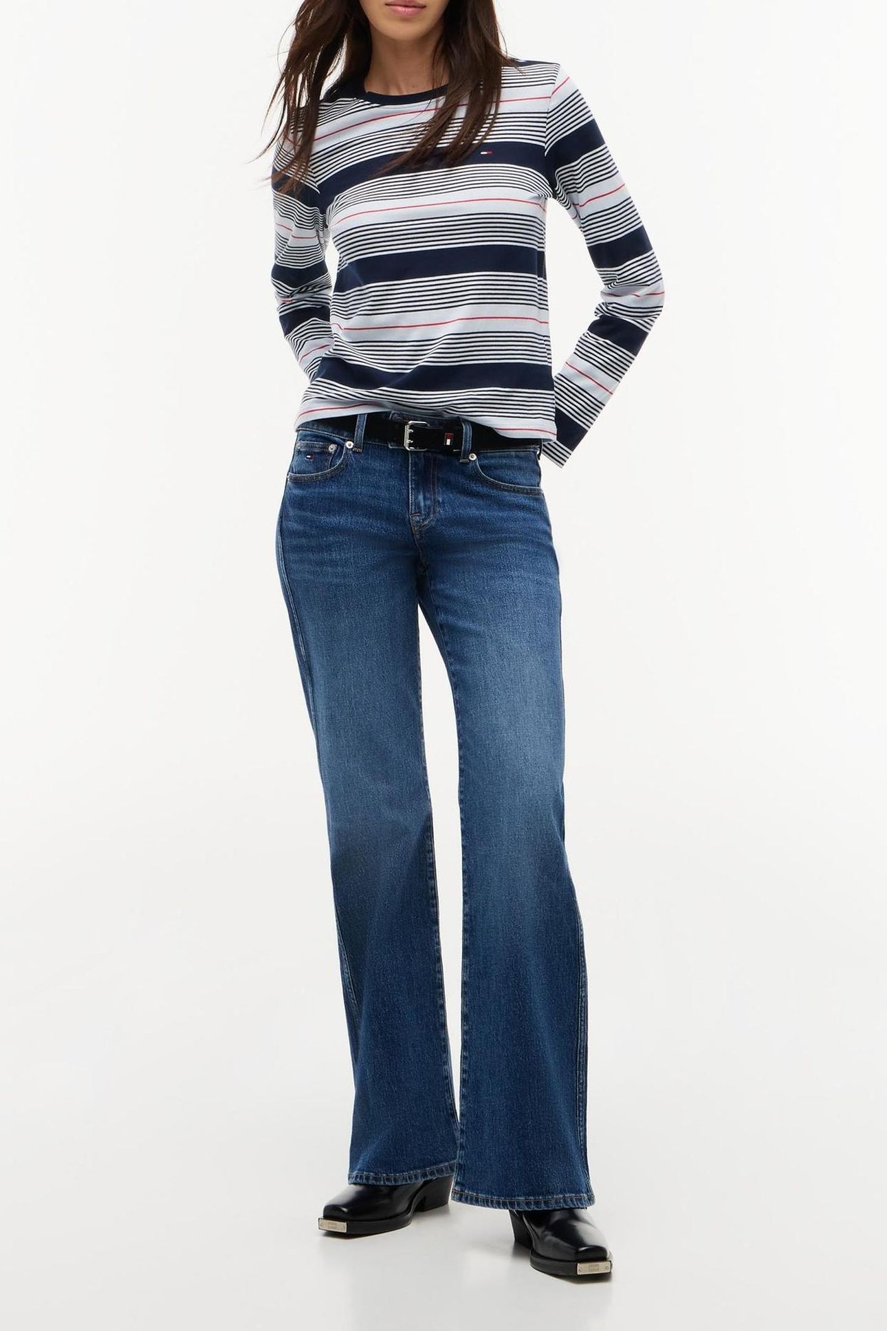 SIA LOW RISE BOOTCUT JEANS DENIM 3