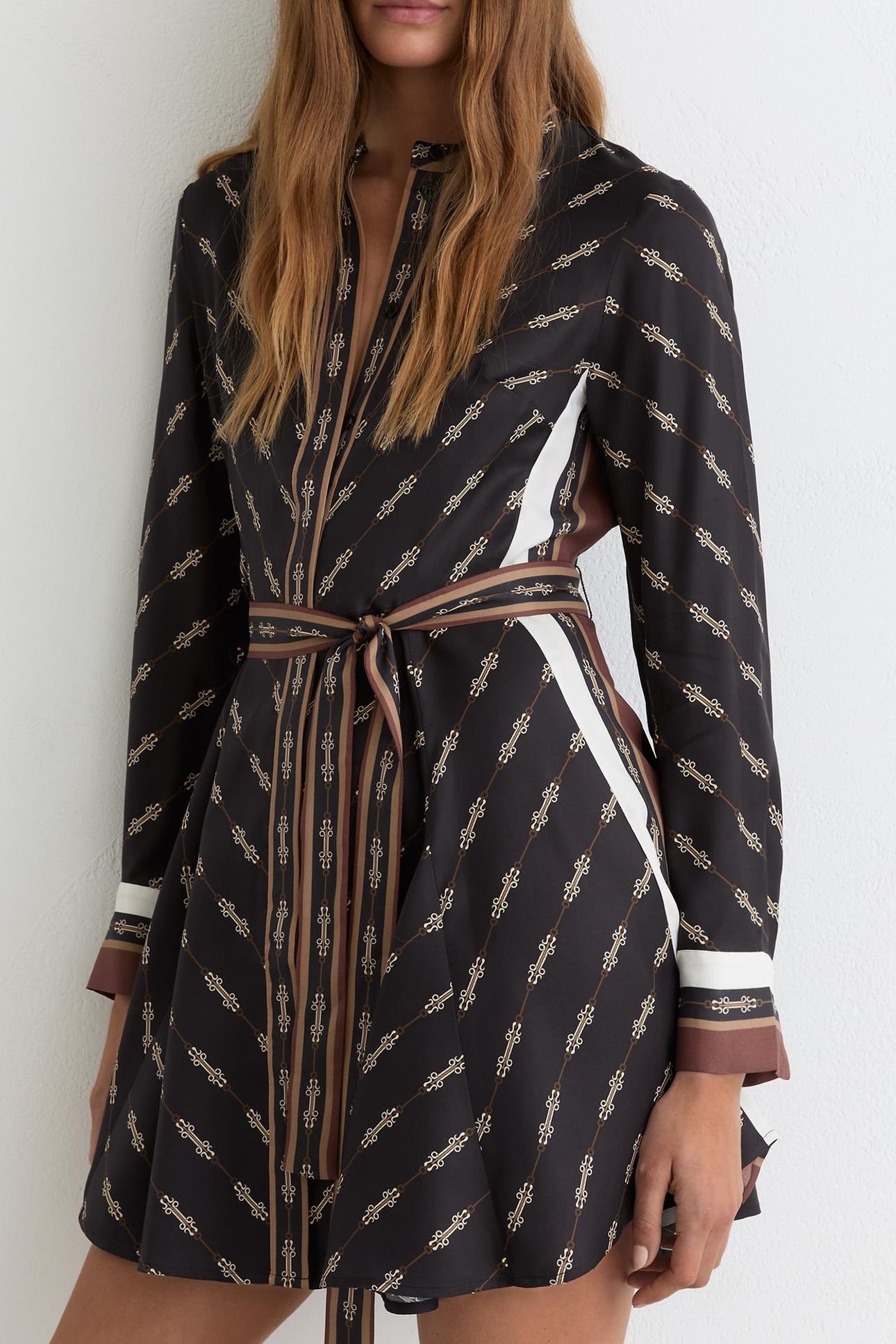 LINEAR PRINTED FLIPPY DRESS BLACK 4