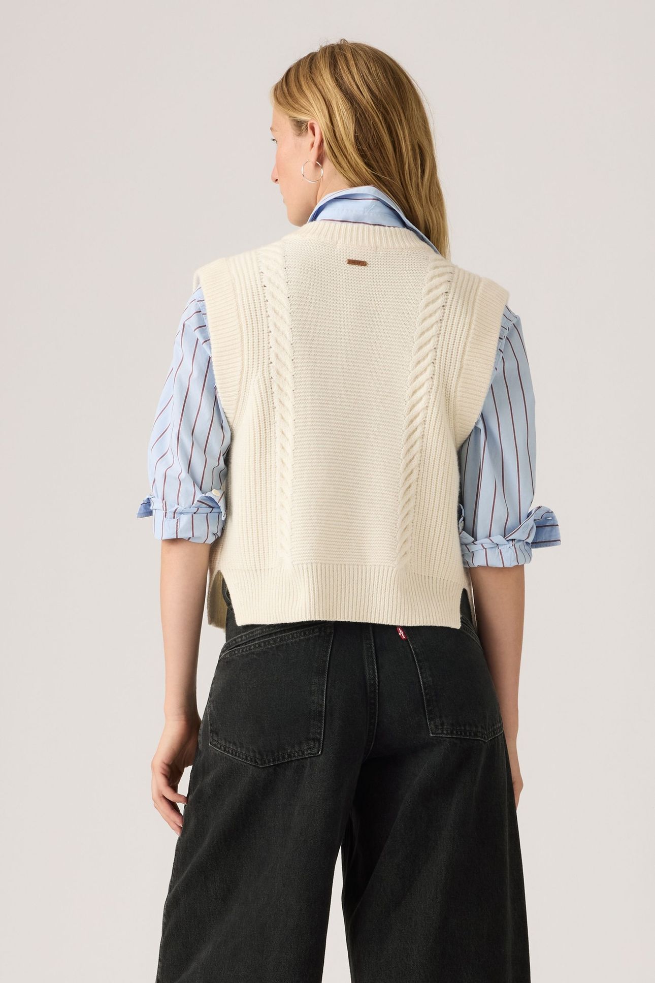 INES CABLE SWEATER VEST 3