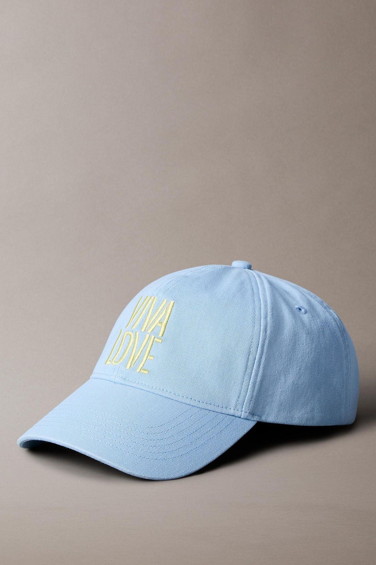MARC HUNDLEY X BLUE FIZZ 1