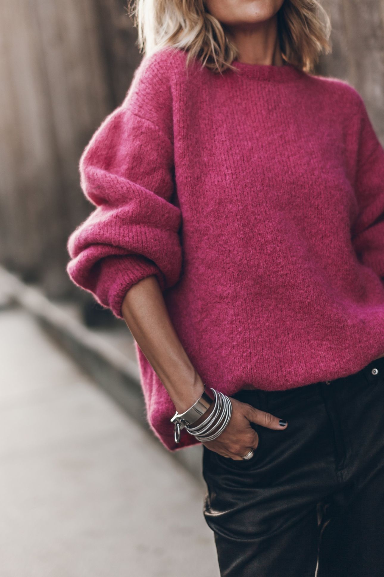 THE PINK FLUFFY ALPACA KNIT SWEATER 1