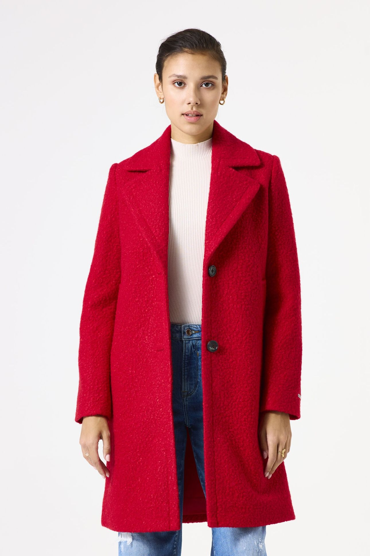 LADIES OUTDOOR JACKET TRUE RED 2