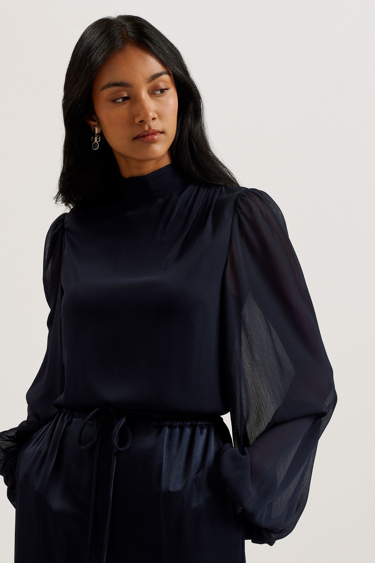 DEERDRA LONG SLEEVE PLEATED TOP NAVY 2